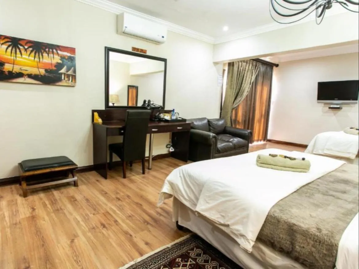Bed in Royl Court Guesthouse