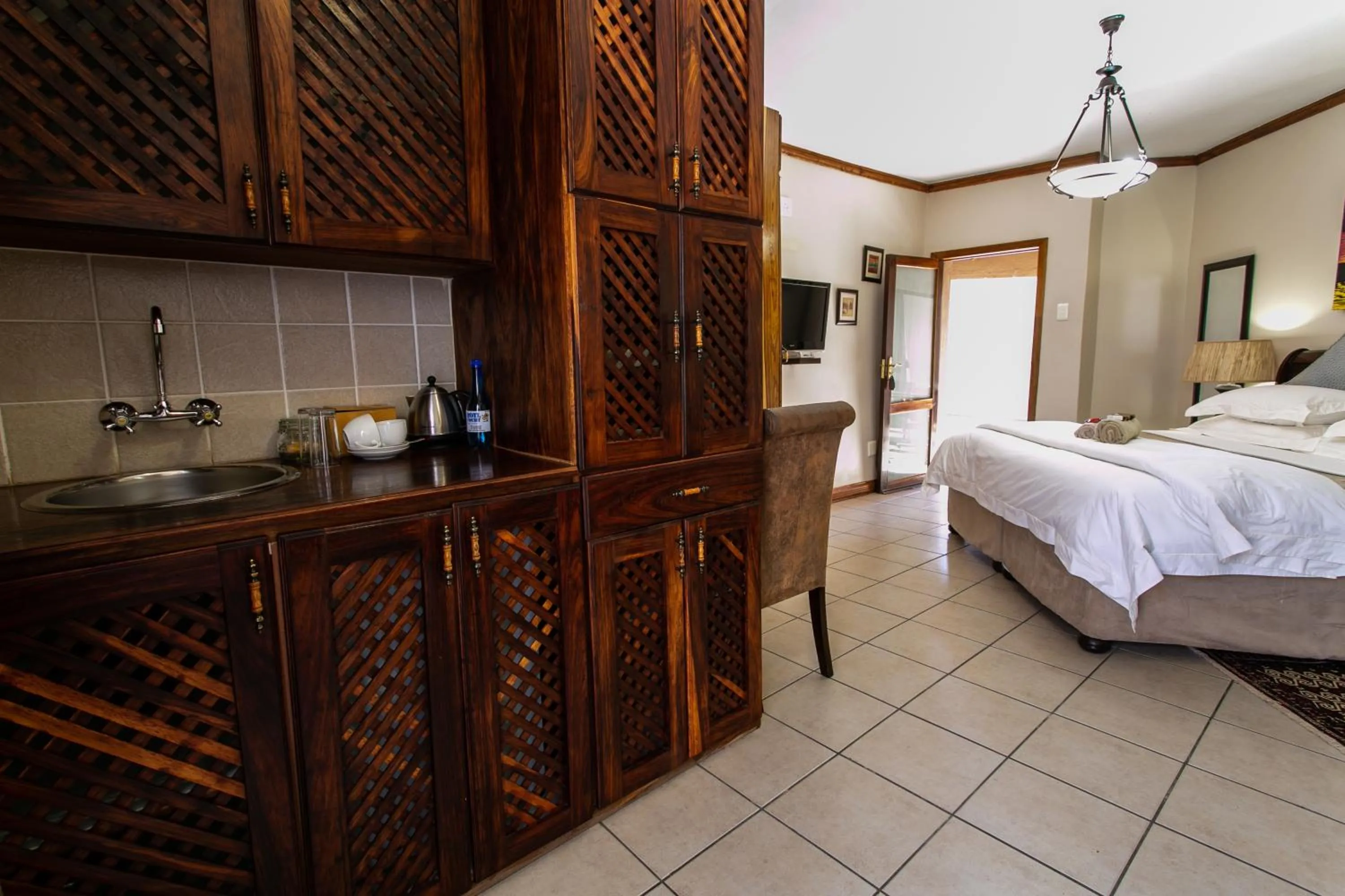 Bed in Royl Court Guesthouse