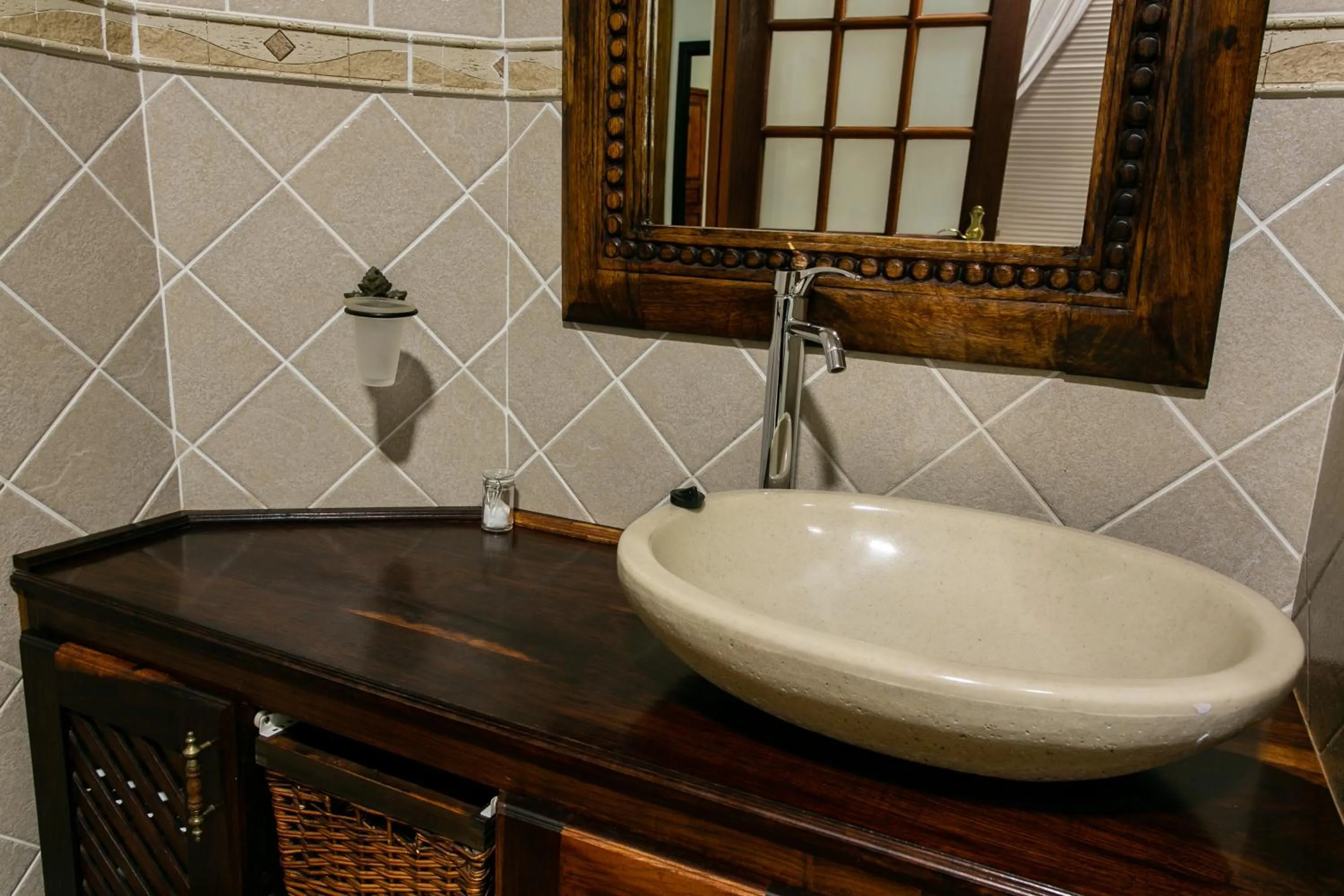 Royl Court Guesthouse