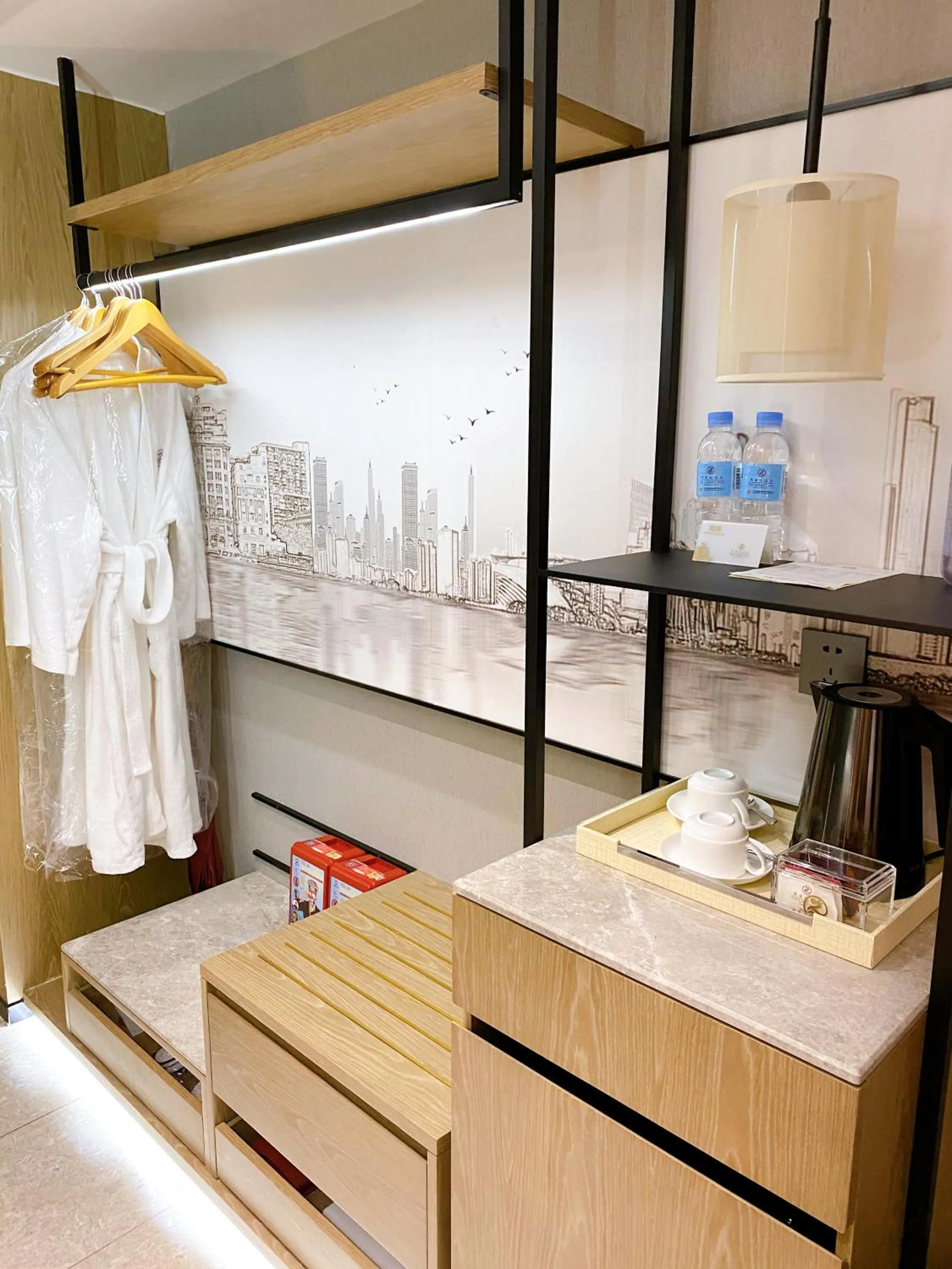 wardrobe in Hotel Landmark Canton