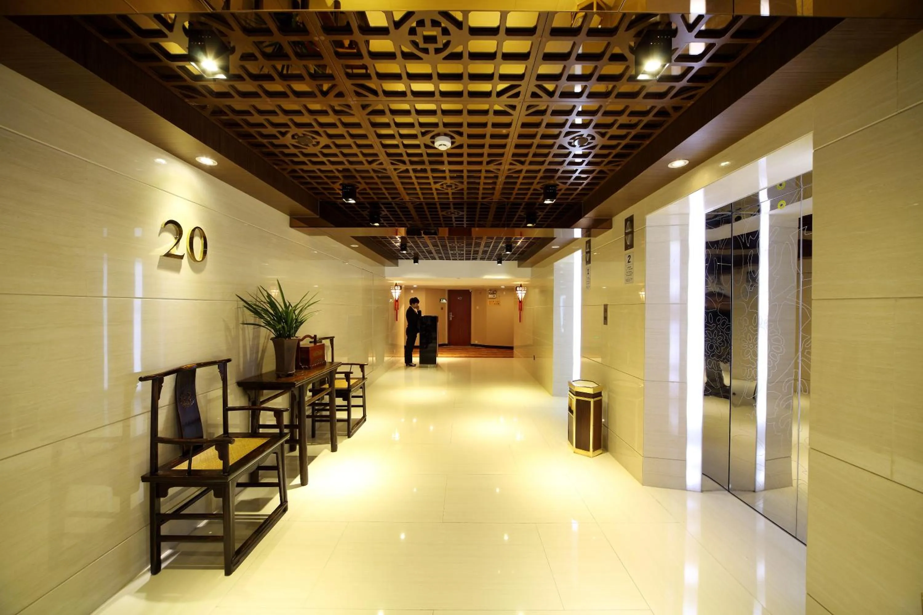 Decorative detail in Hotel Landmark Canton