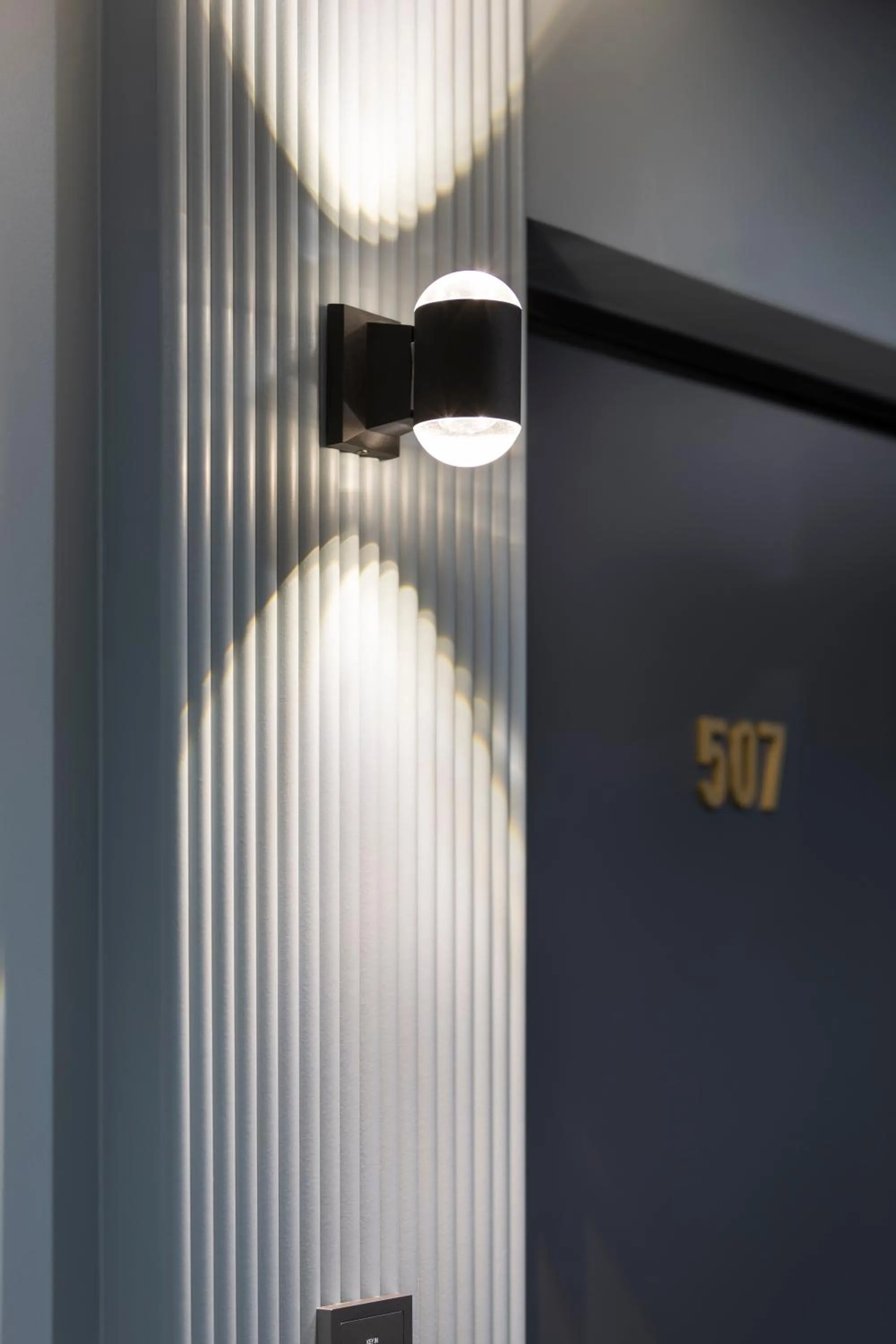 Property building in Busan H-AVENUE Hotel Seomyeon Station