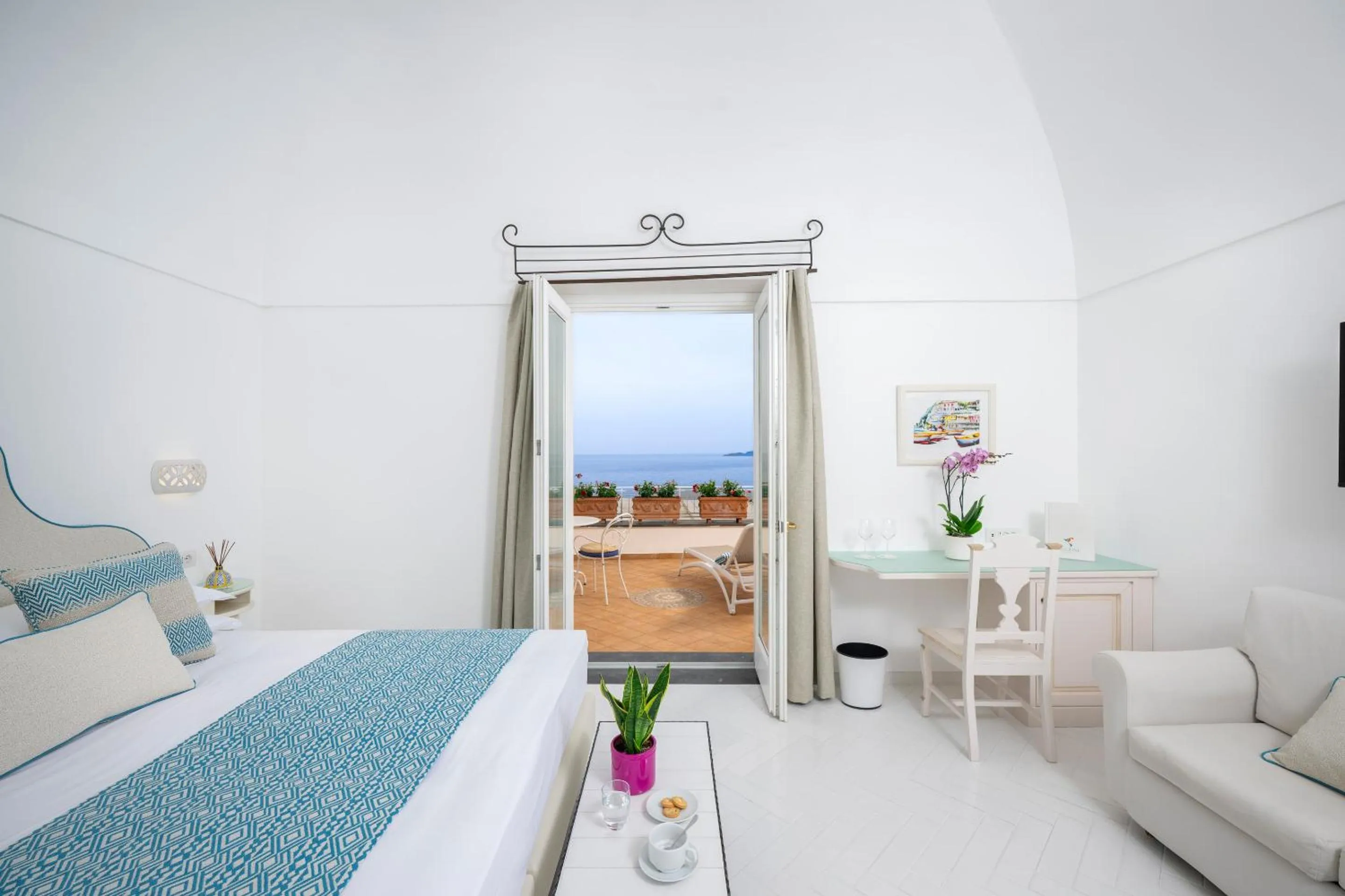 Bed in Alcione Residence