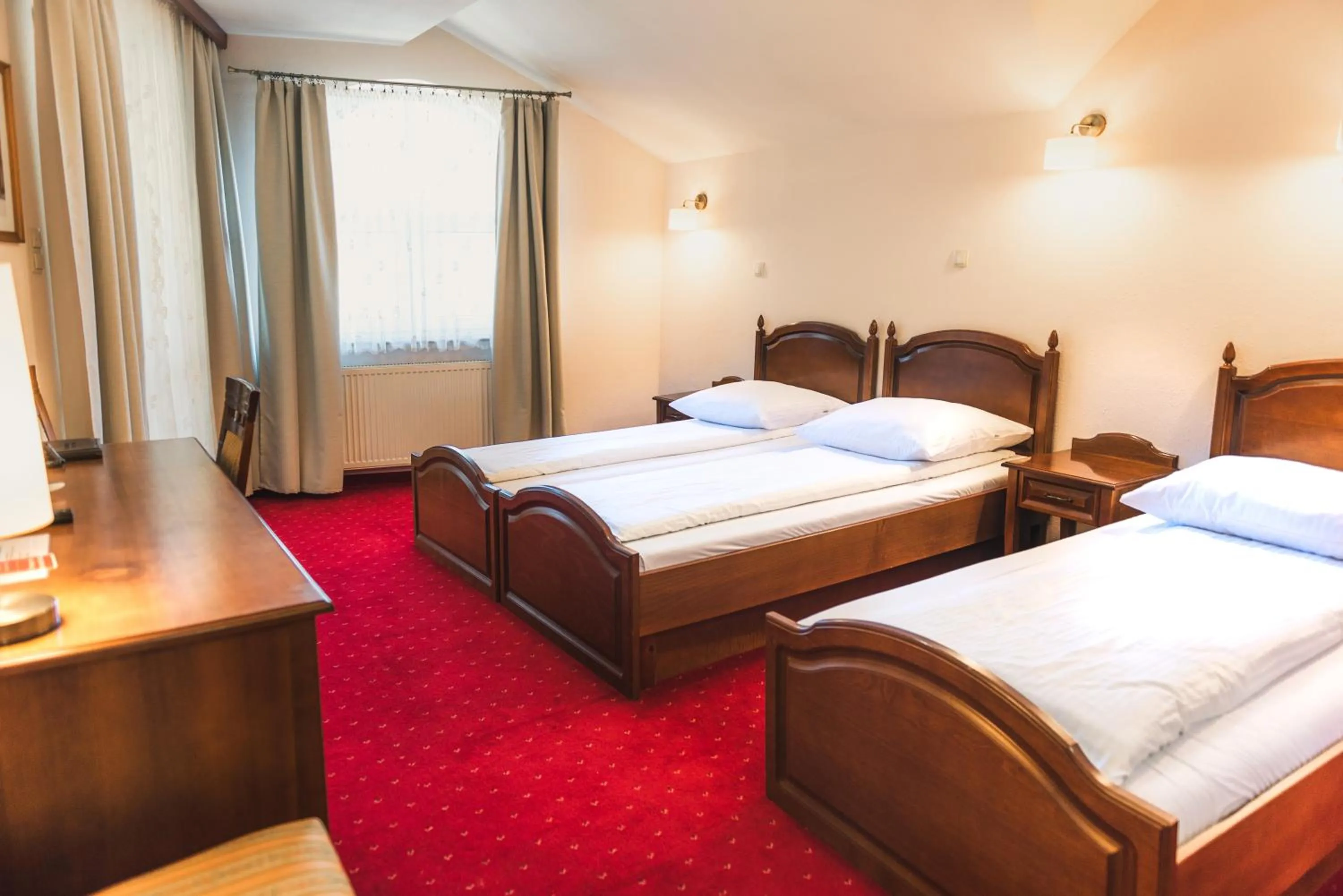 Bed in Dworek Skawiński