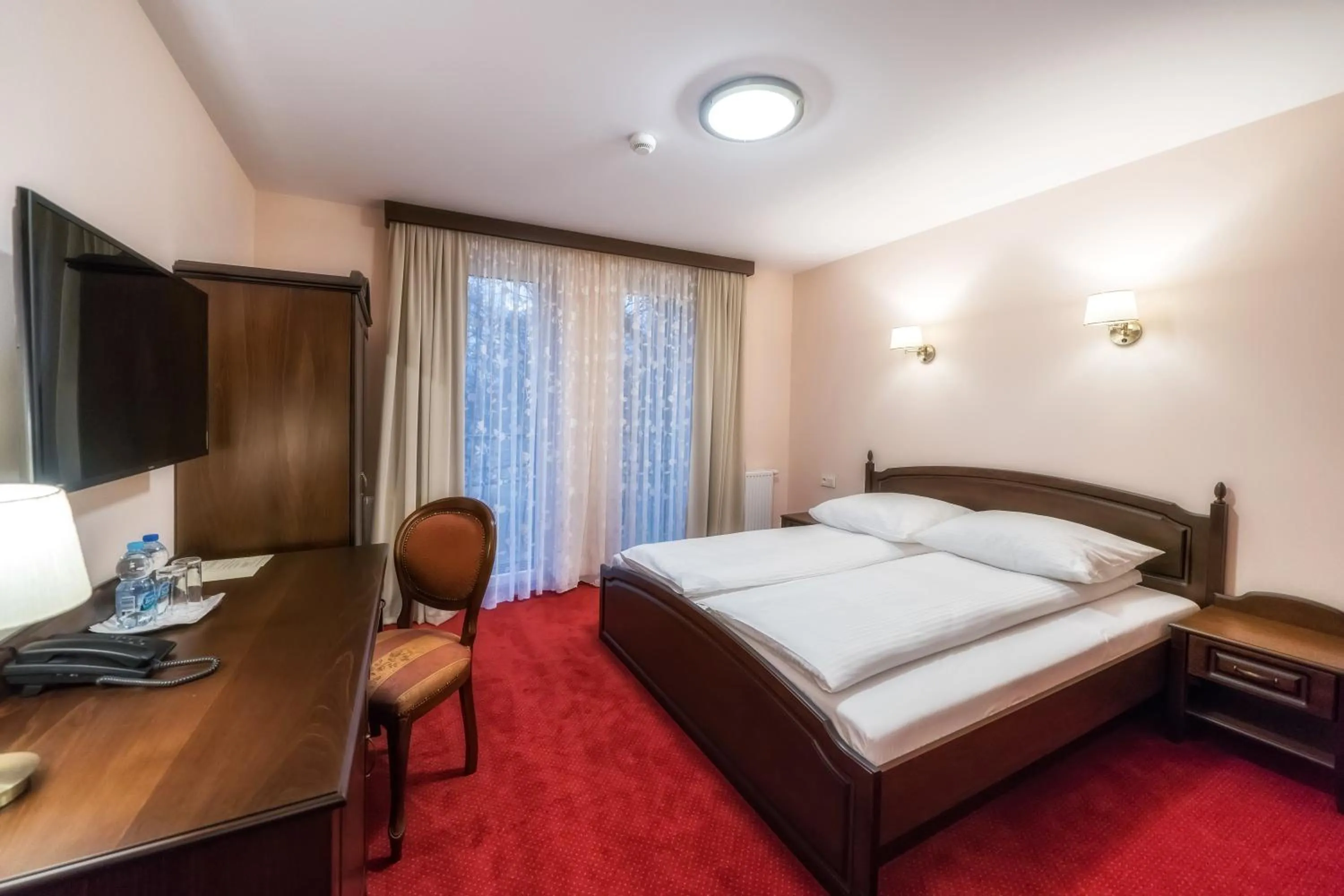 Bedroom, Bed in Dworek Skawiński