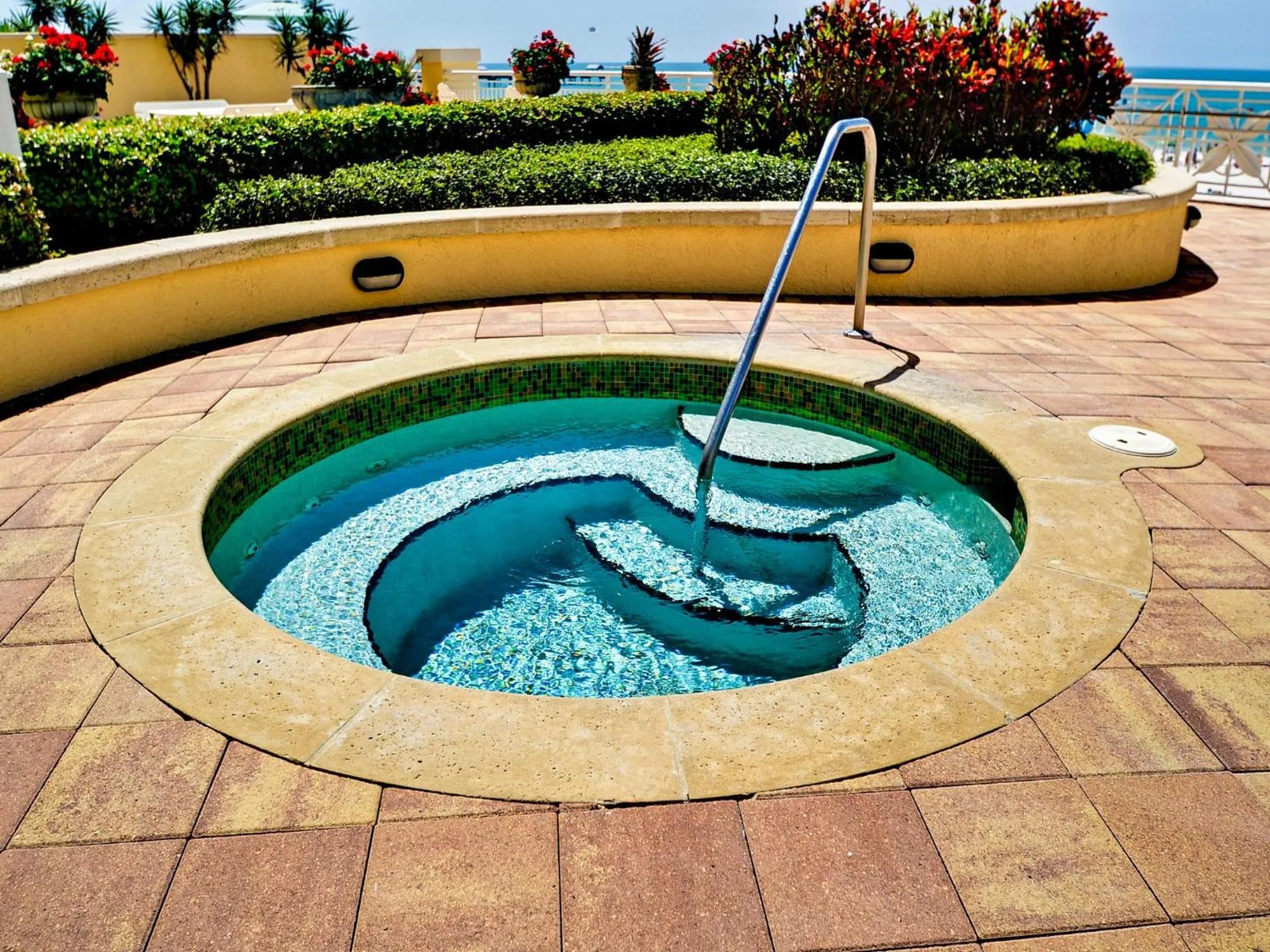 Mandalay Beach Club 603