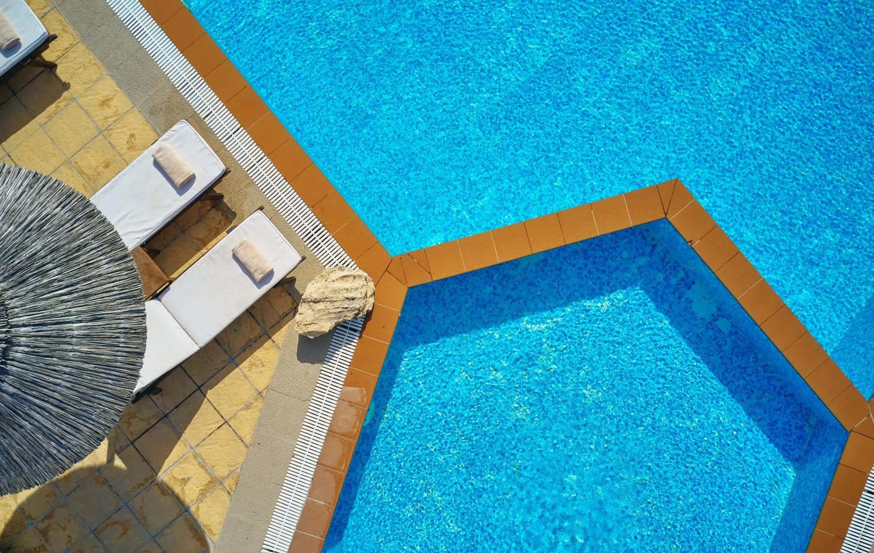 Pool view in Maison Hotel Pool view in Maison Hotel