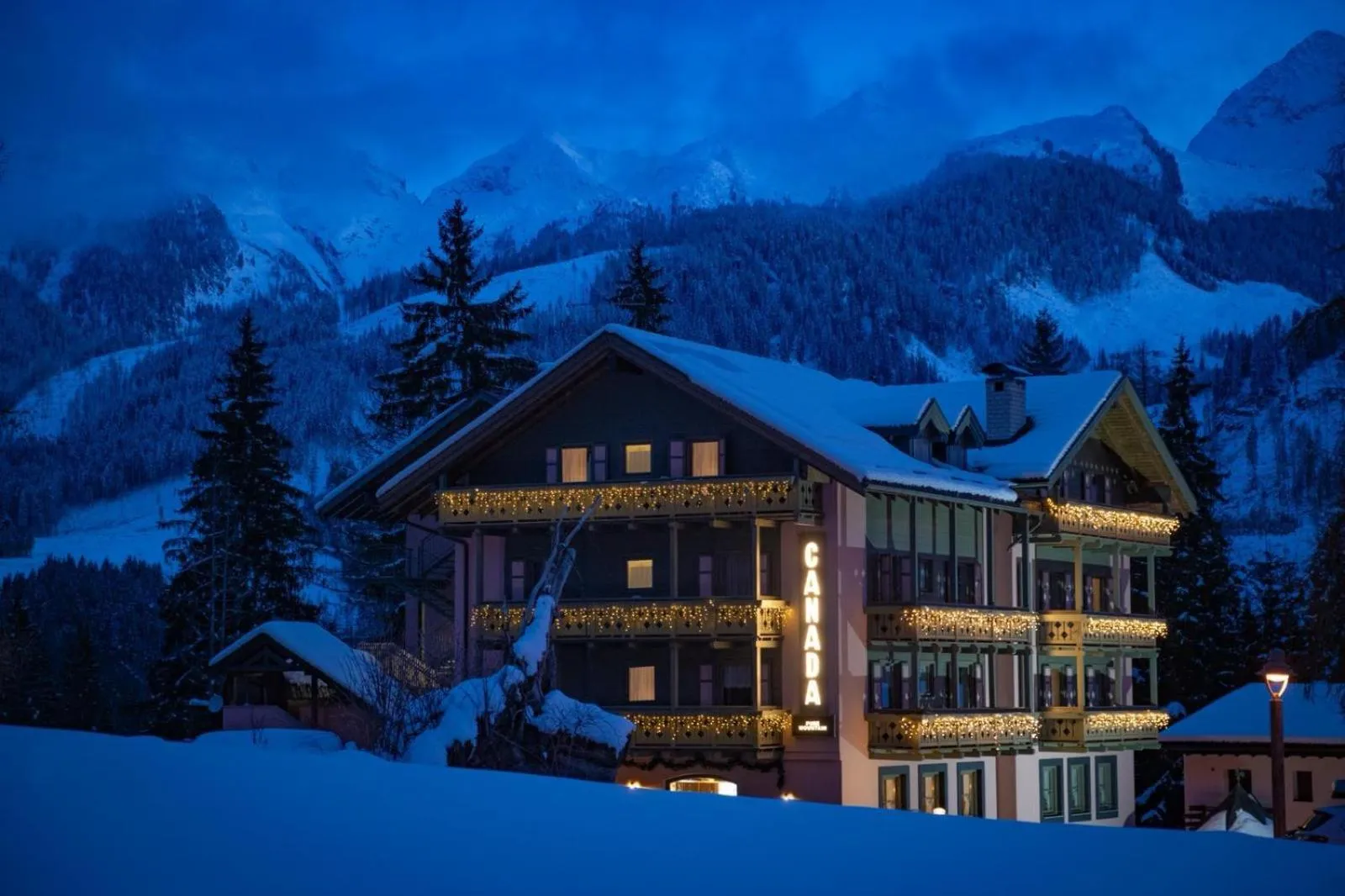 Property building in Hotel Canada