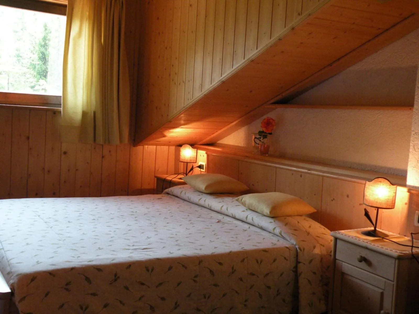 Bed in Hotel Vajolet