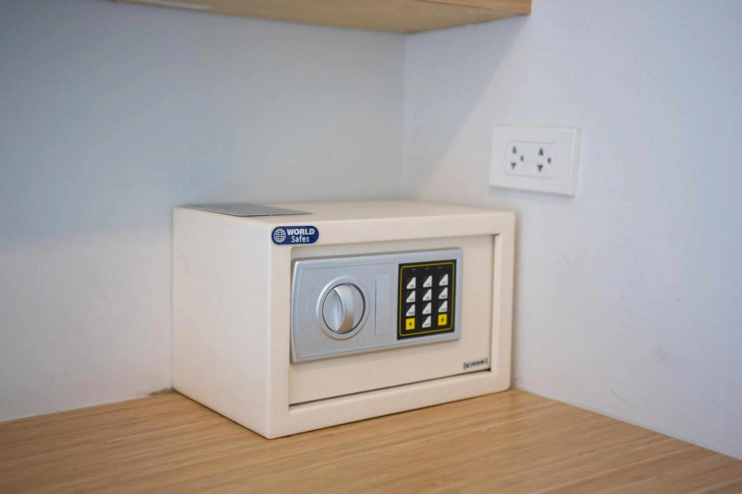 safe in ISTY Design Hotel