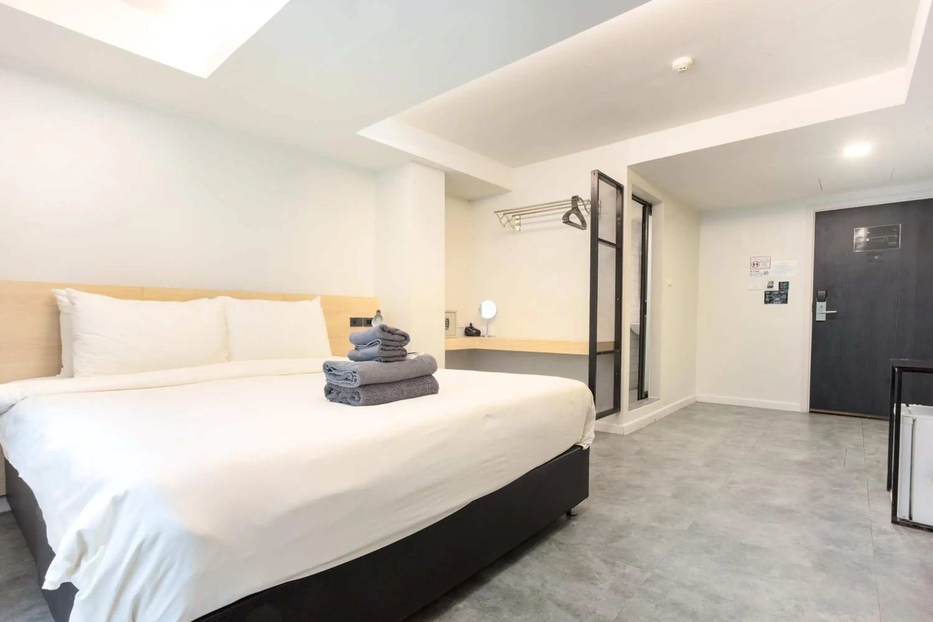 Photo of the whole room, Bed in ISTY Design Hotel Photo of the whole room, Bed in ISTY Design Hotel