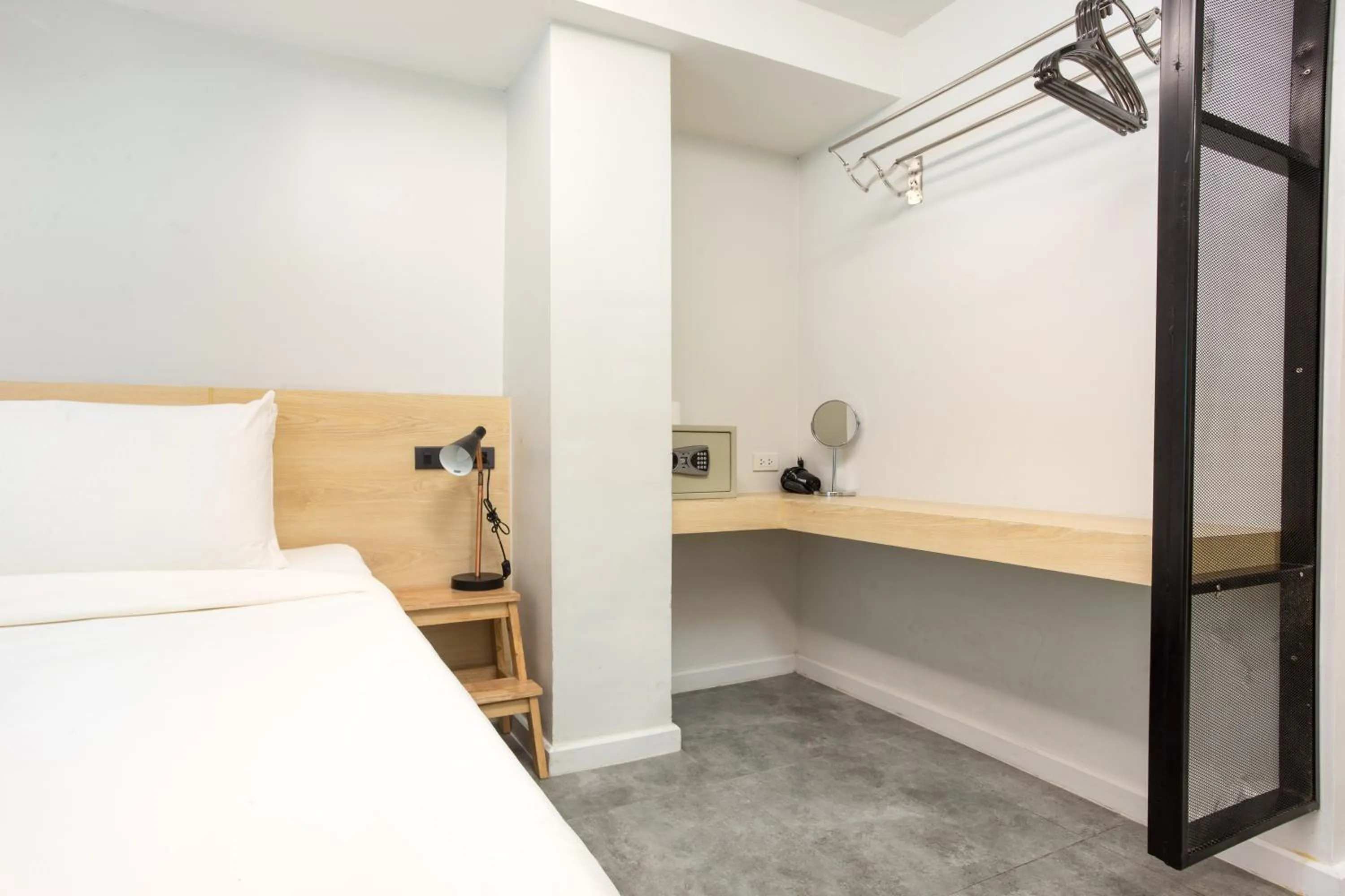 Bedroom, Bed in ISTY Design Hotel