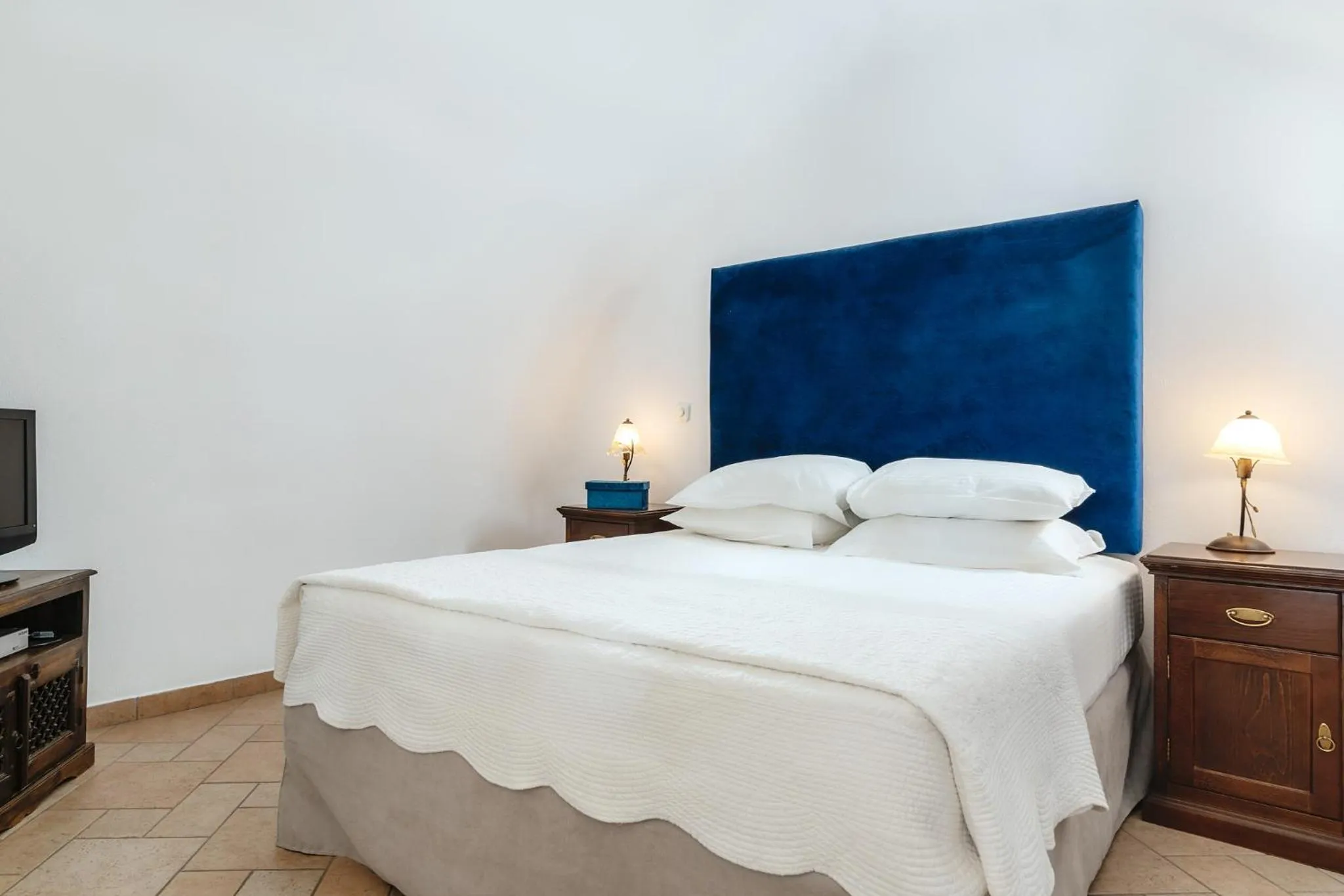 Other, Bed in Mirabo Villas