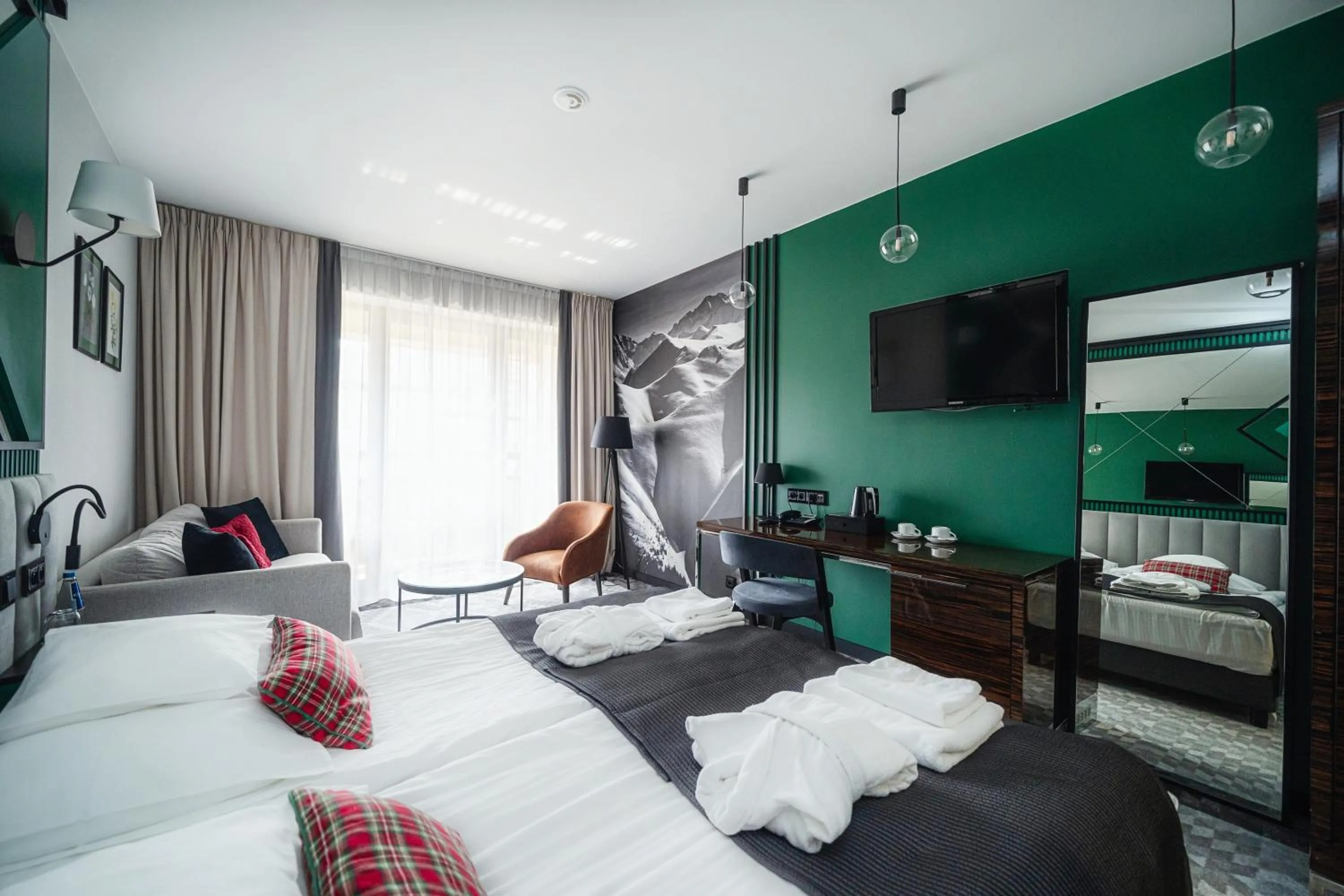 Photo of the whole room, Bed in Rysy Boutique Hotel