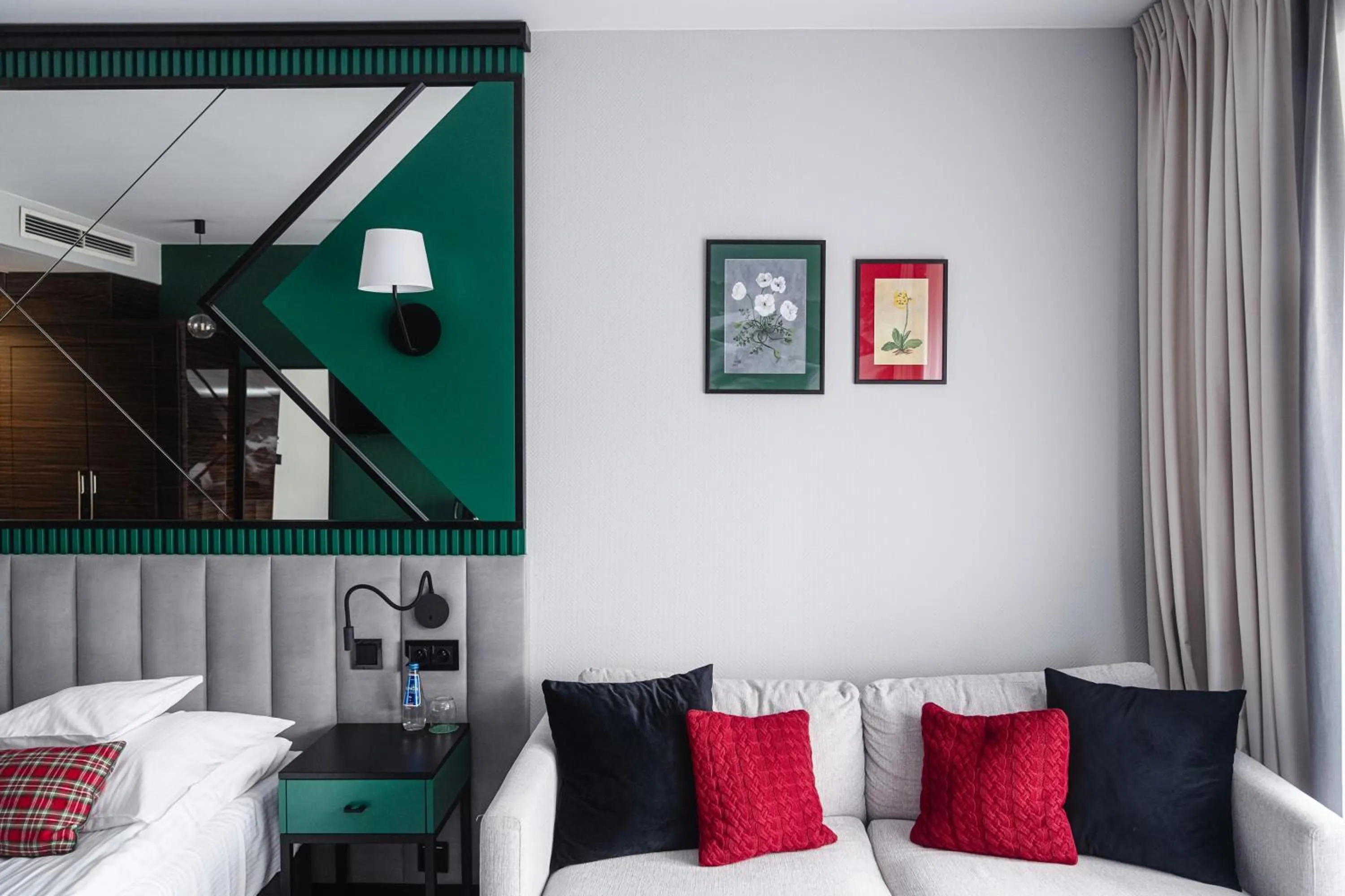 Photo of the whole room, Bed in Rysy Boutique Hotel