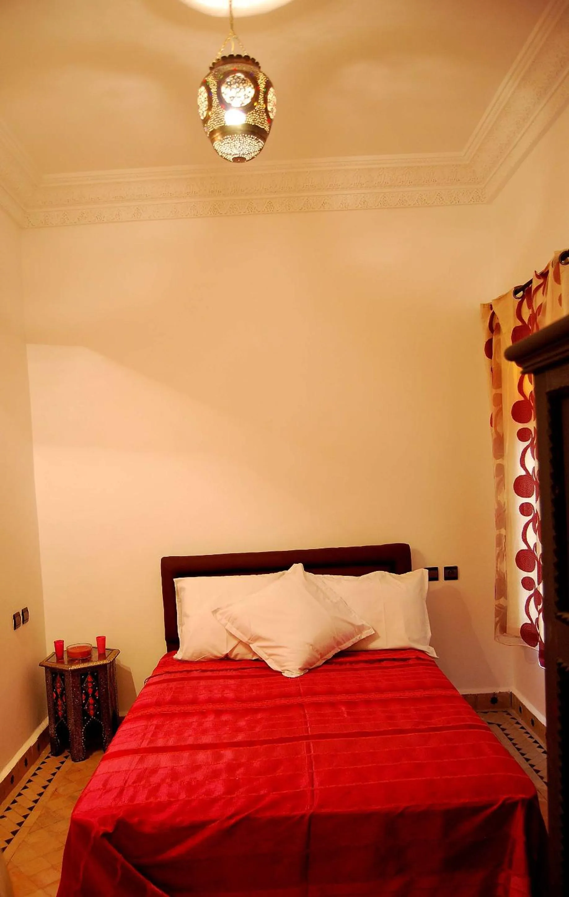 Photo of the whole room in Hotel Riad Todos