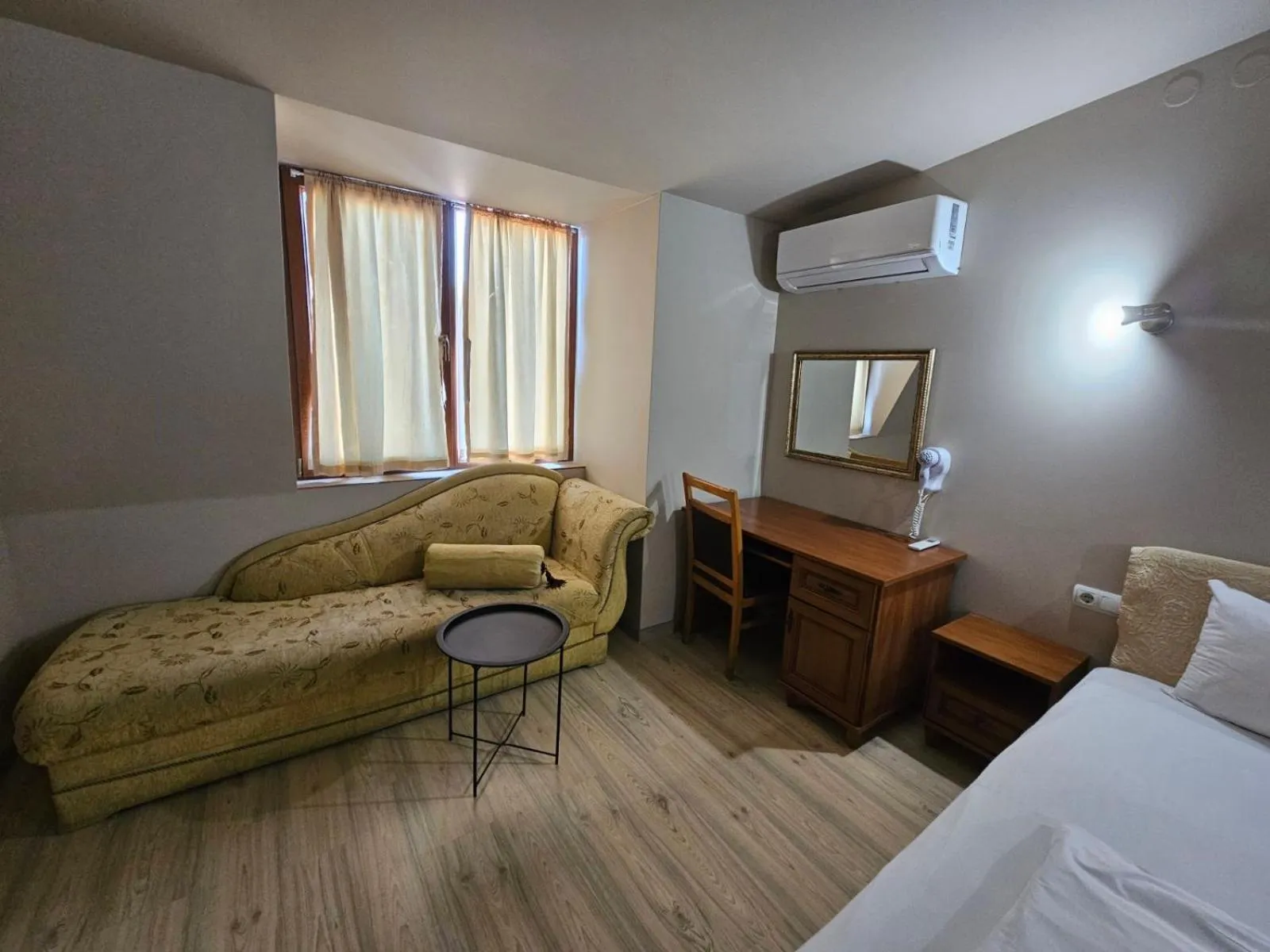 Bed in Hotel Racic Self-Check In