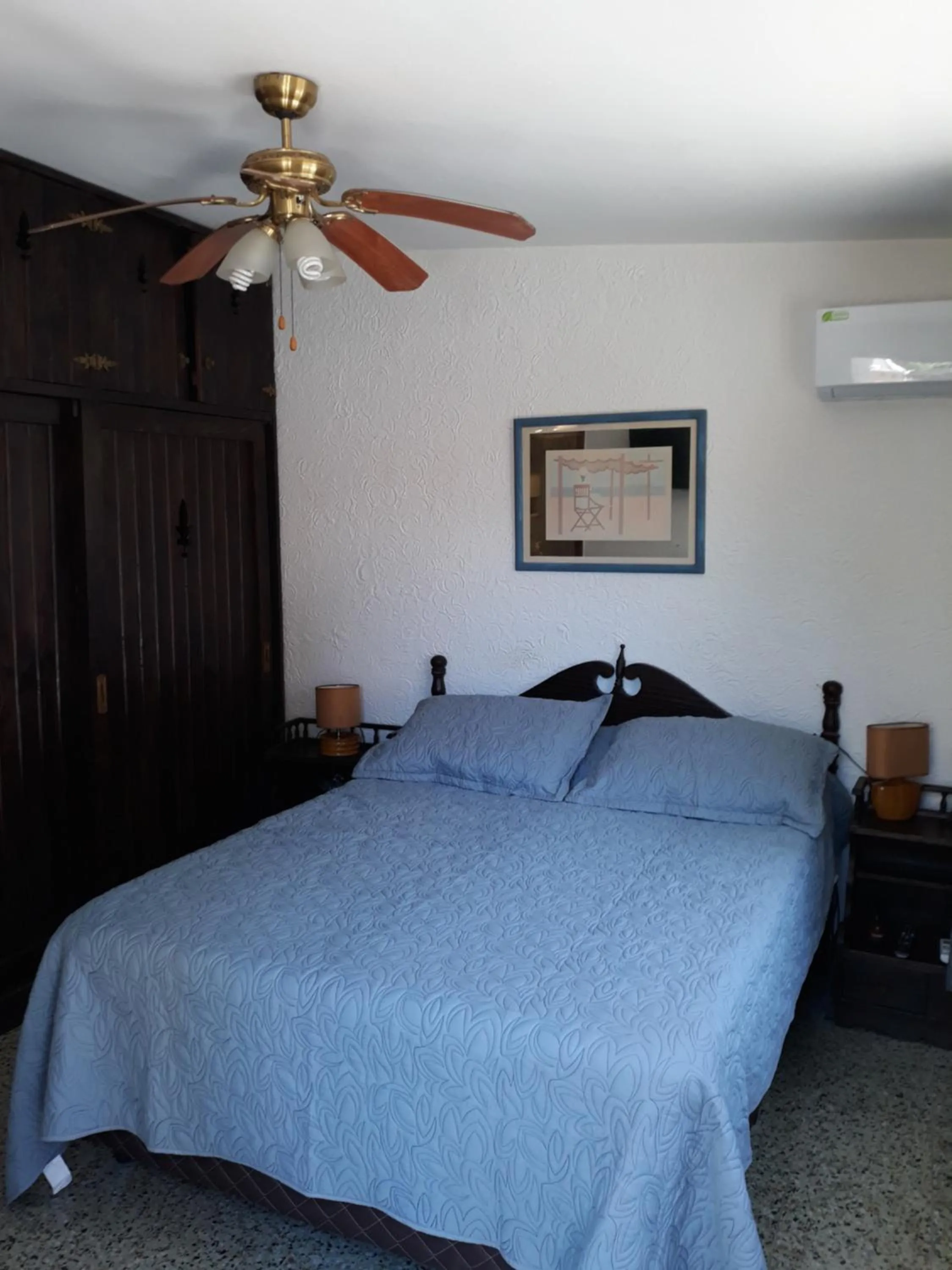En Suíte - Habitación con baño privado - Entrada independiente