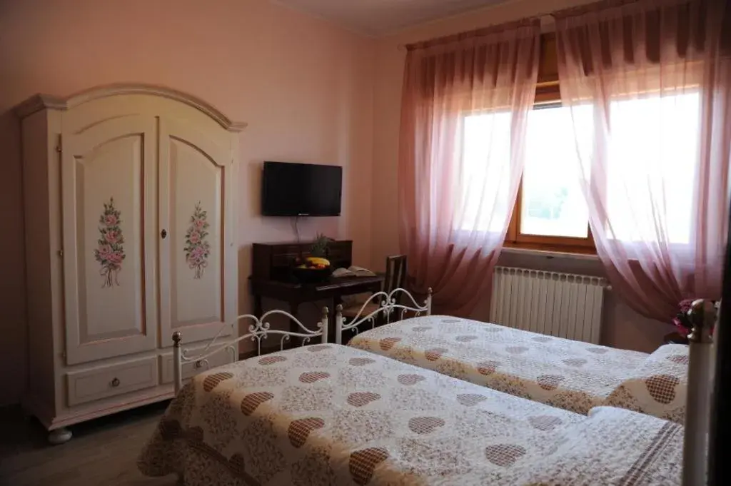 Double Room with Private Bathroom in B&B Paola e Francesco Double Room with Private Bathroom in B&B Paola e Francesco