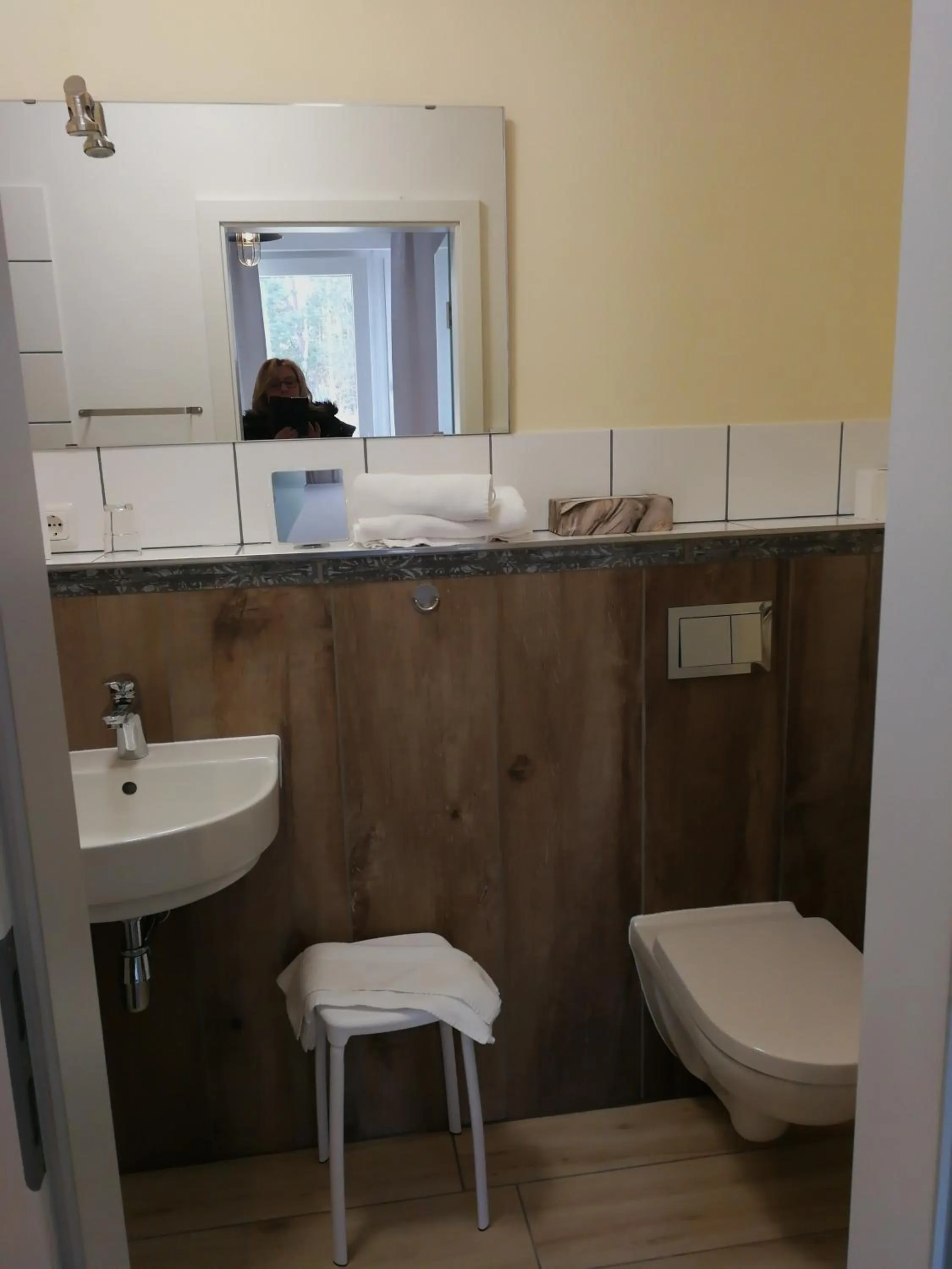 Toilet in Apartmenthaus in Walle