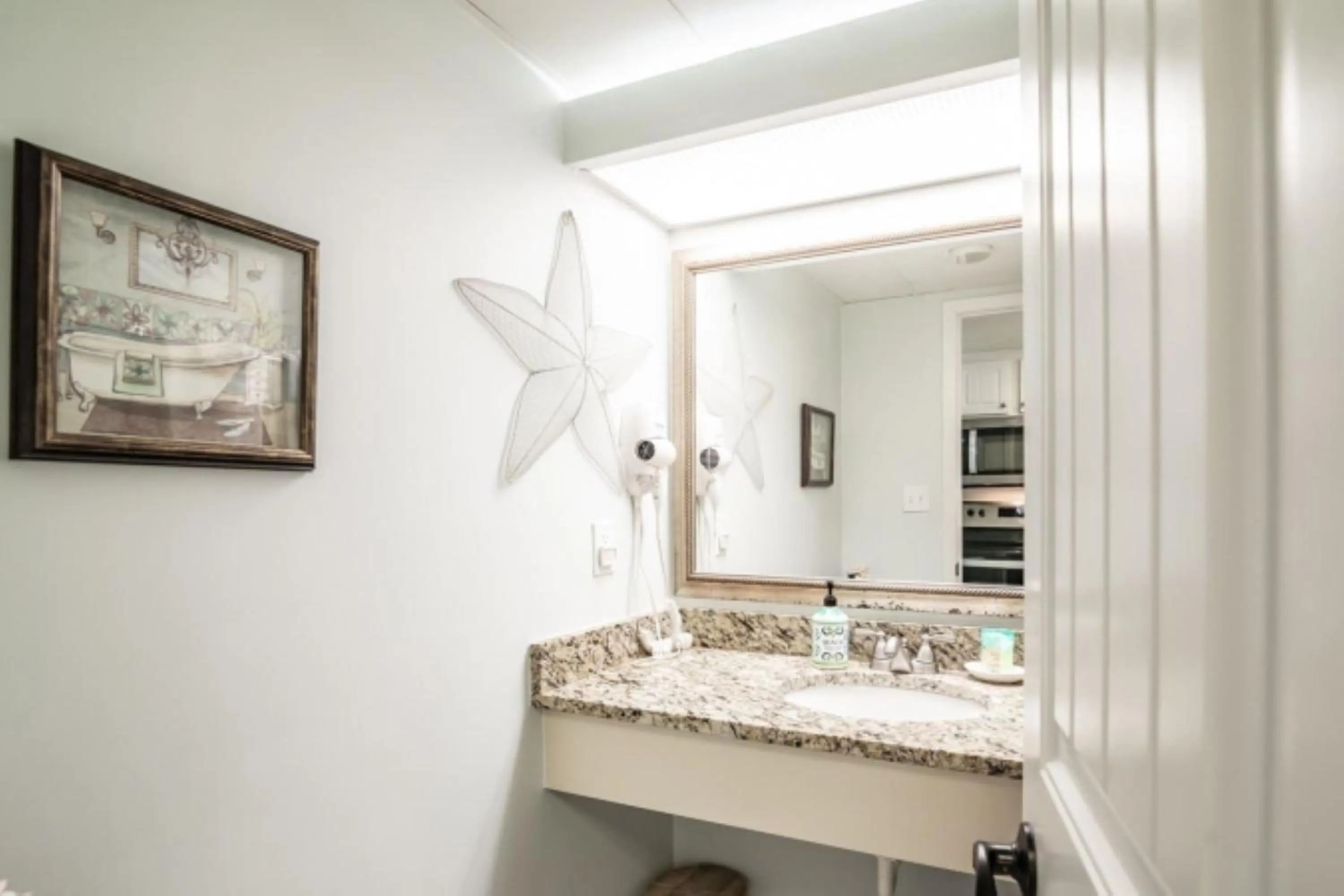 Bathroom in Litchfield Beach & Golf Resort