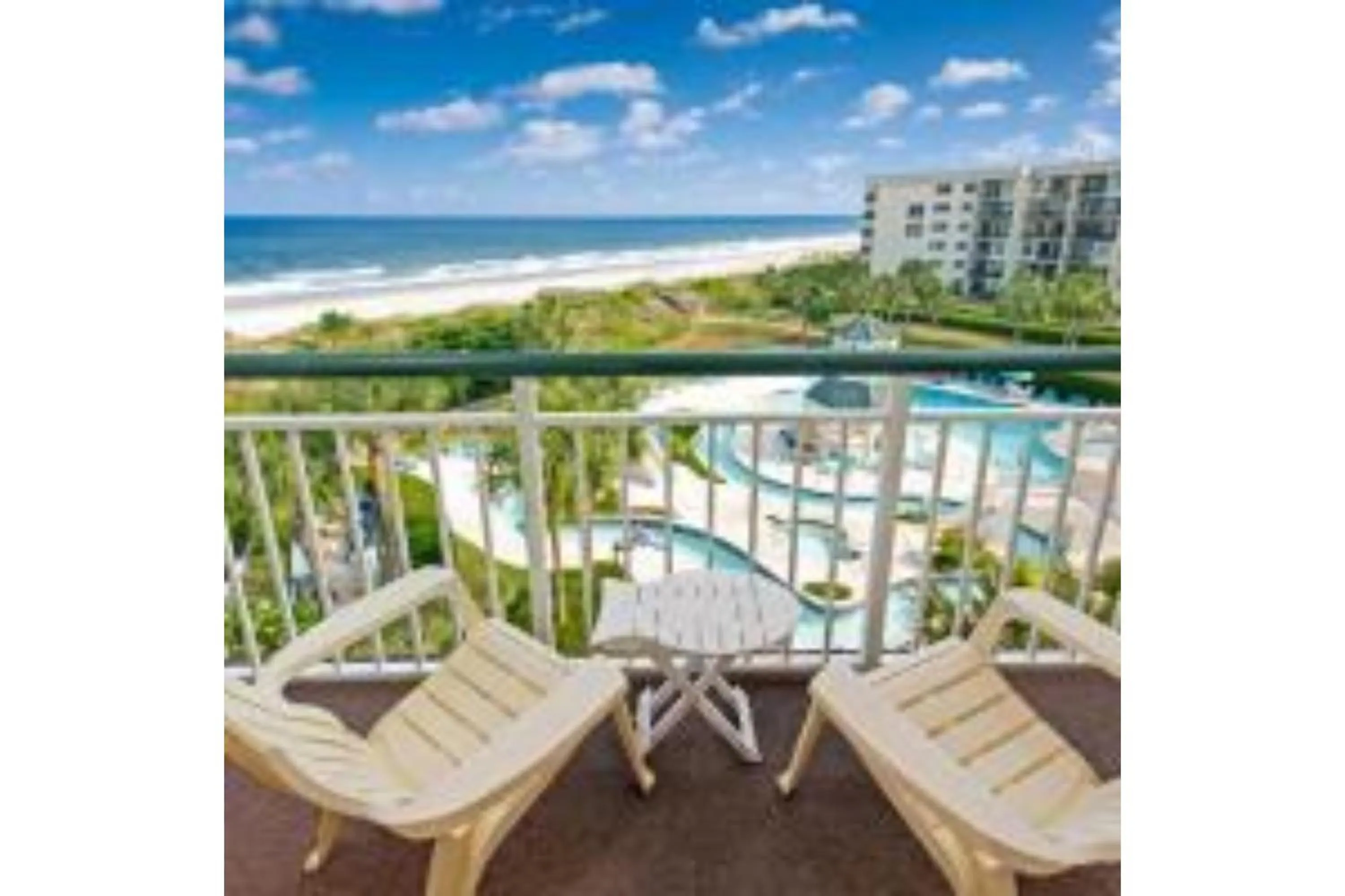 Balcony/Terrace in Litchfield Beach & Golf Resort