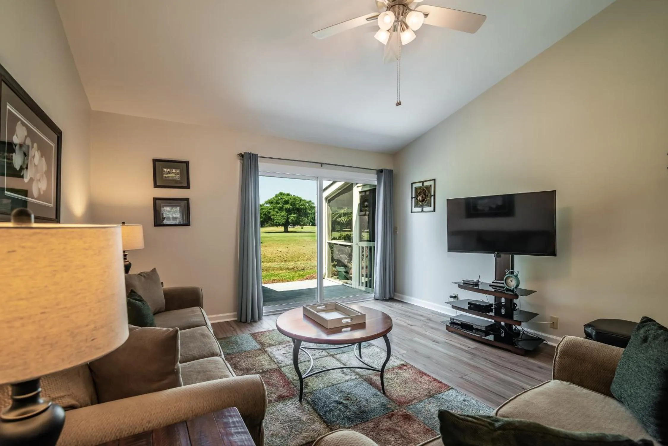 Golfcourse in Litchfield Beach & Golf Resort