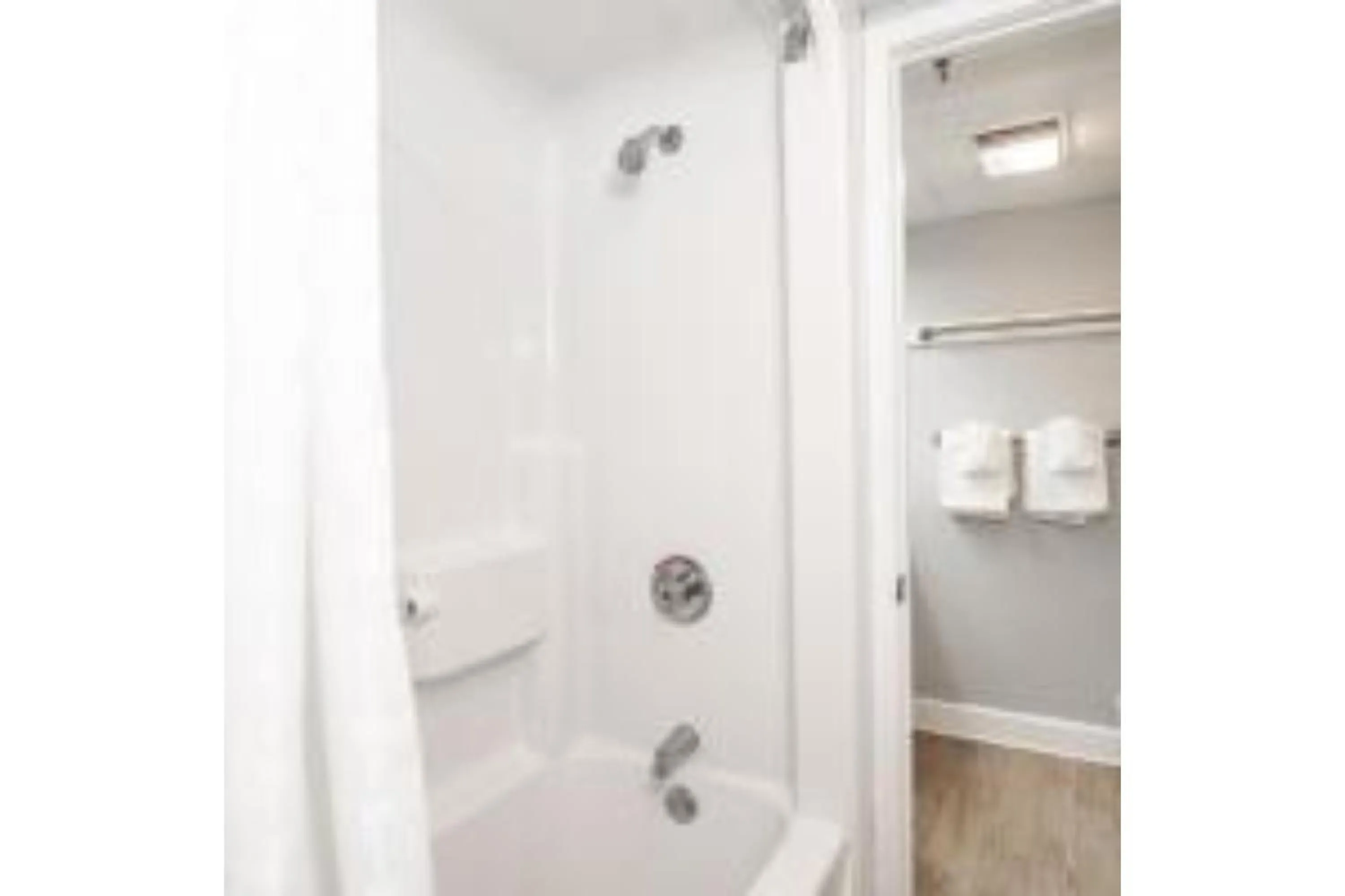 Bathroom in Litchfield Beach & Golf Resort
