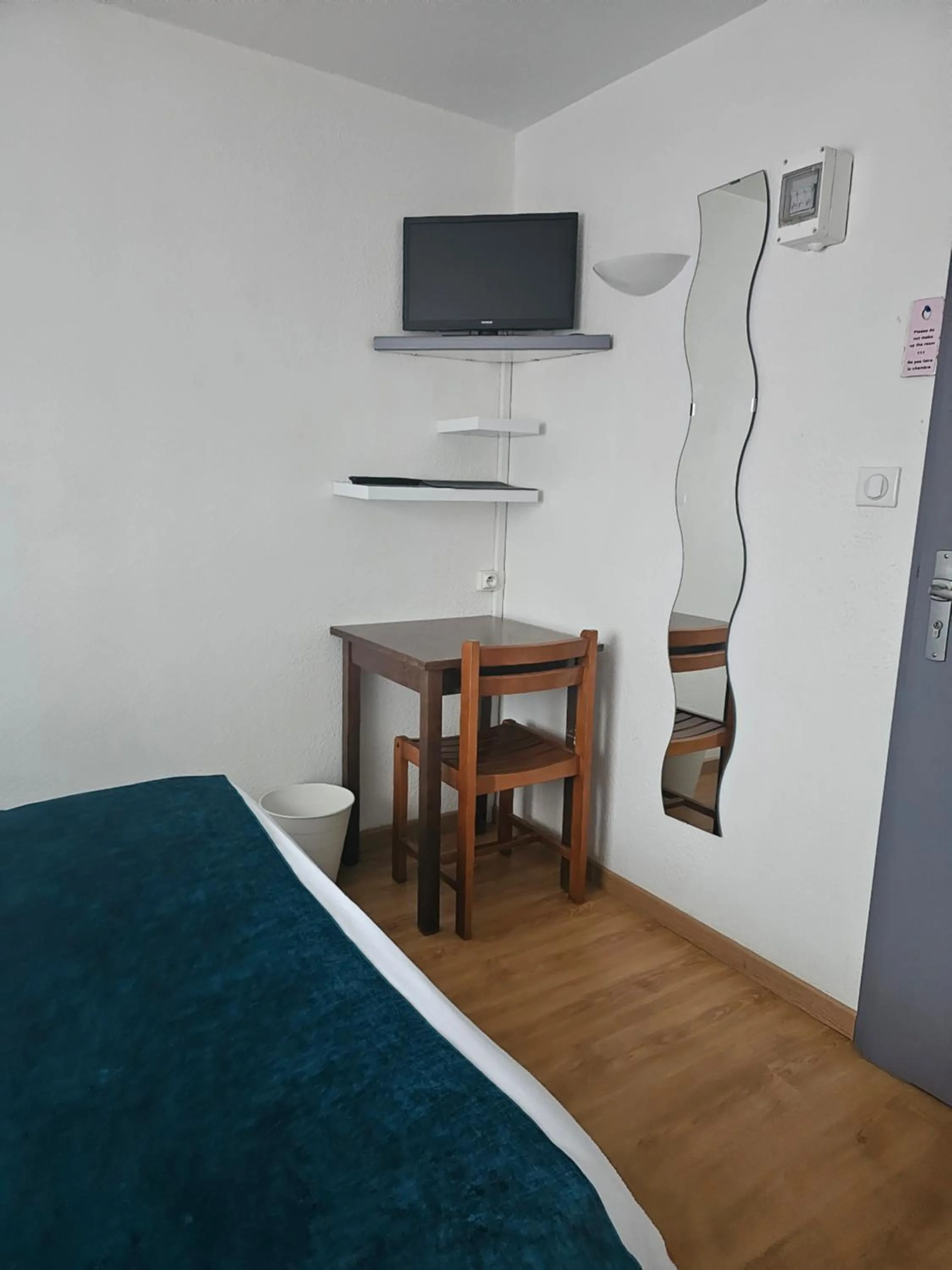 Bed in Hôtel Restaurant du Lac