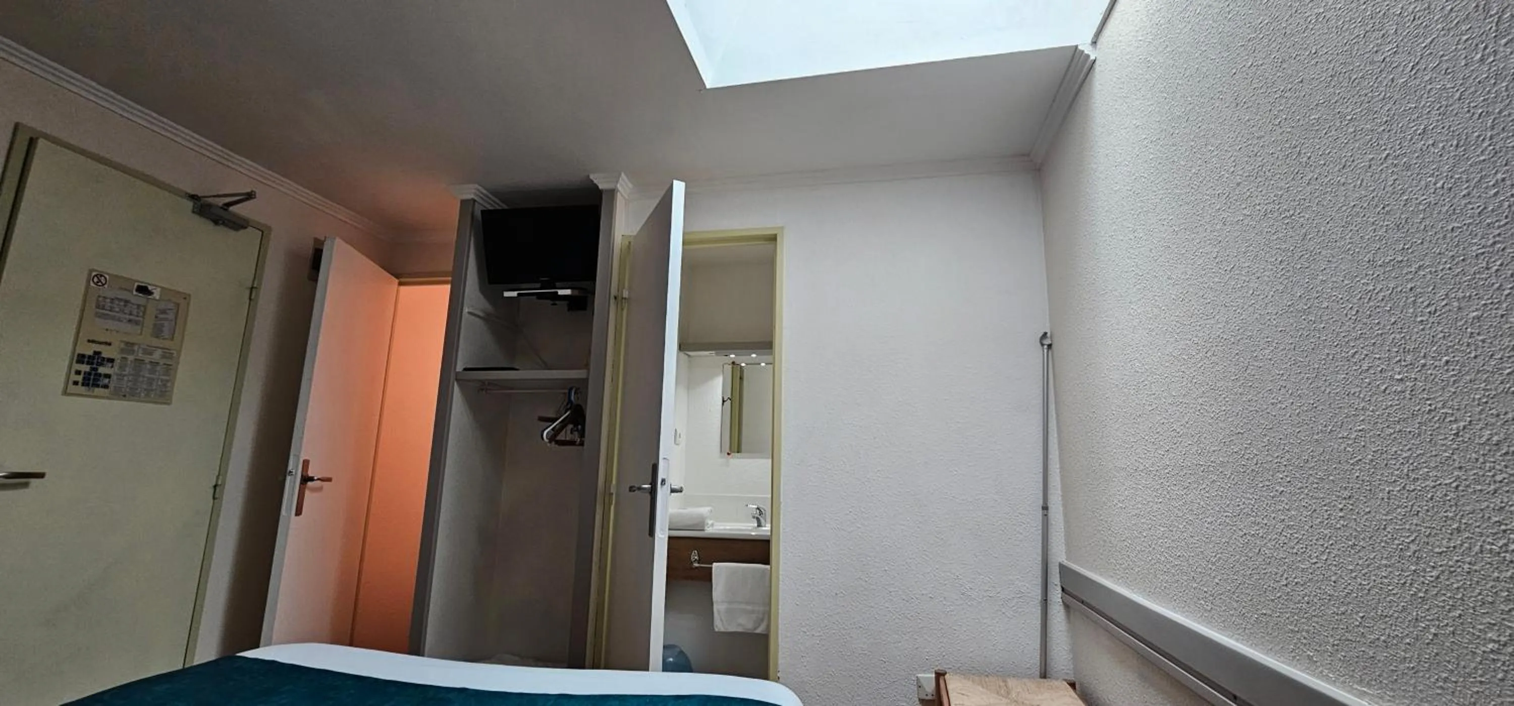 Bed in Hôtel Restaurant du Lac