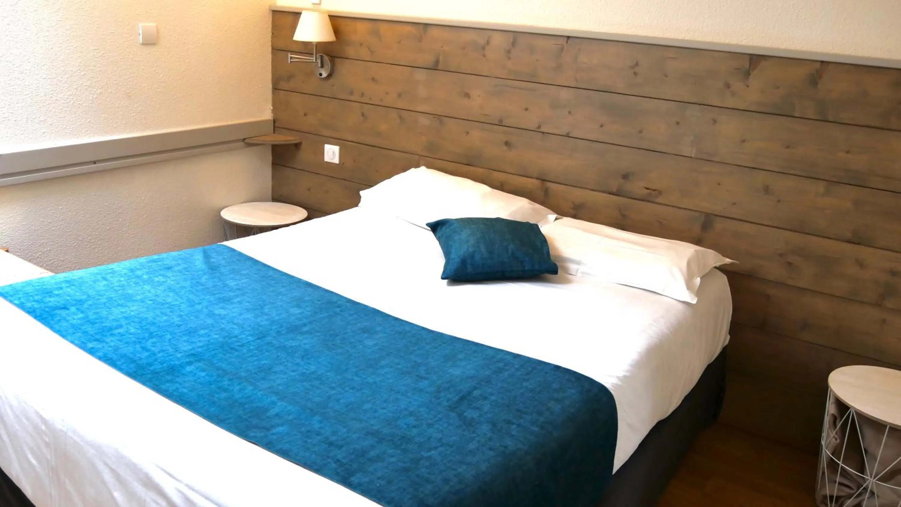 Bed in Hôtel Restaurant du Lac