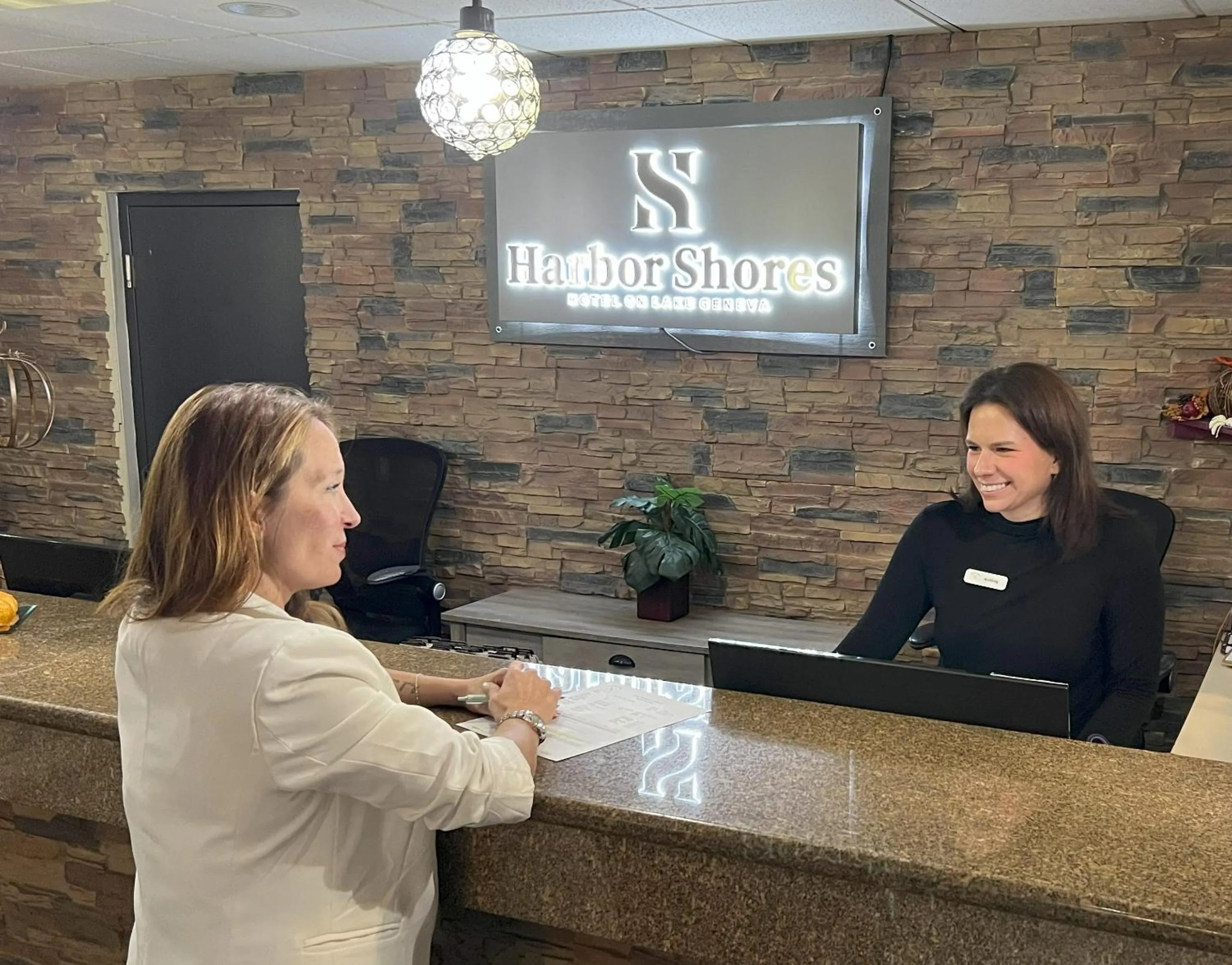 Lobby or reception in Harbor Shores on Lake Geneva