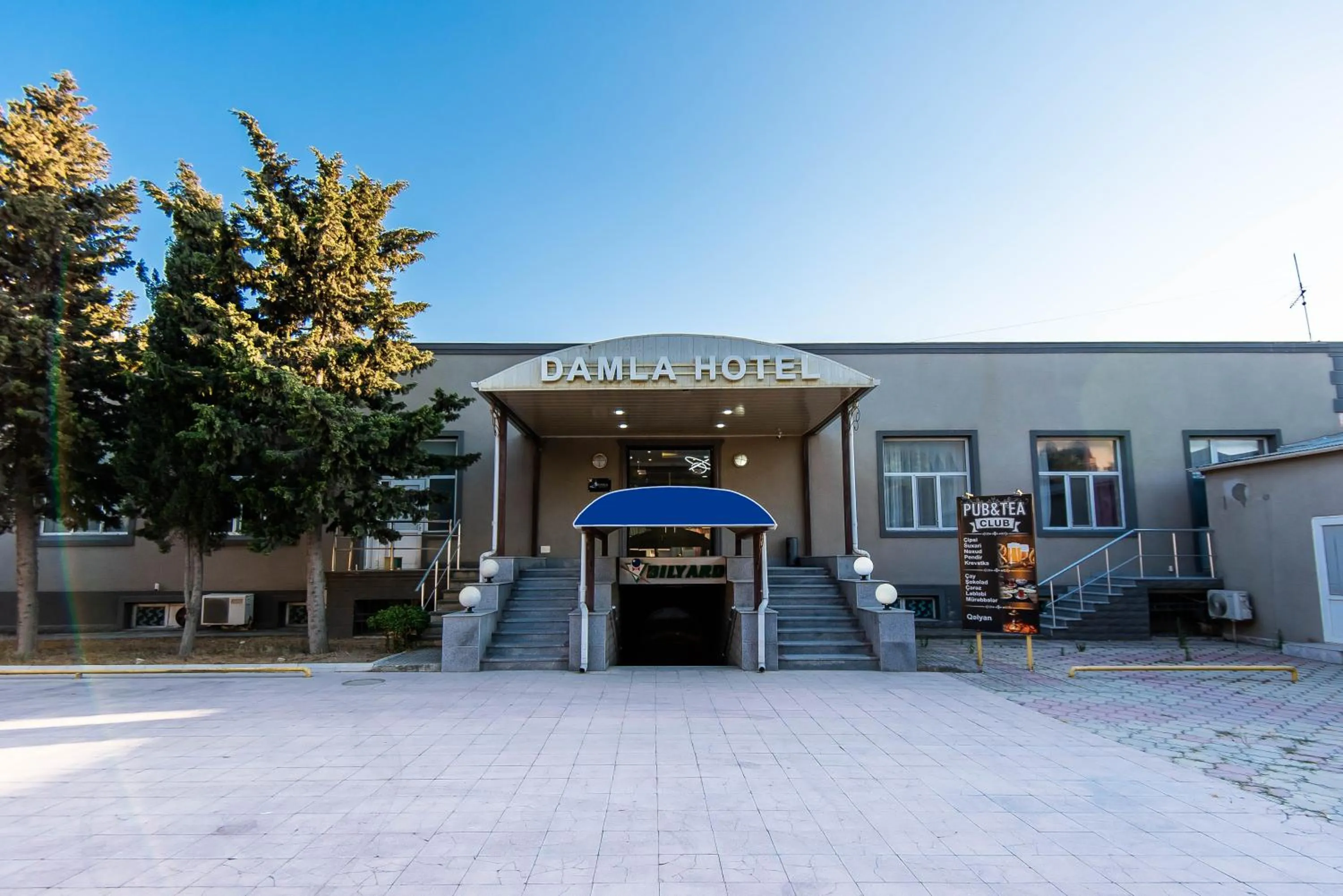 Facade/entrance in Damla Hotel Baku