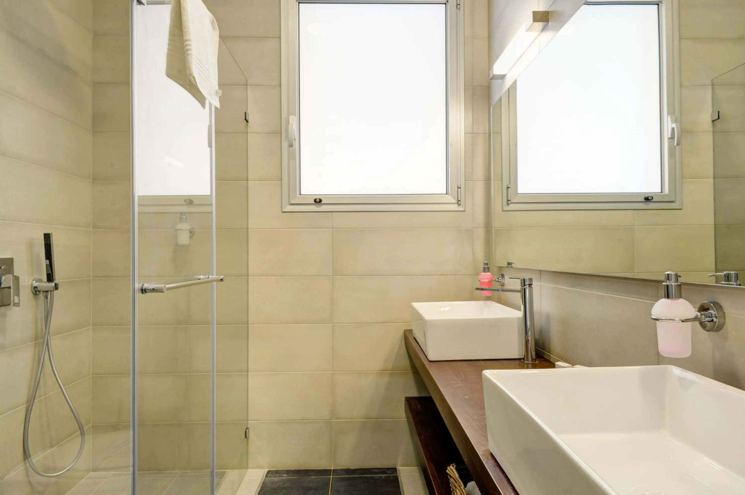 Day in Residence Beach Hotel