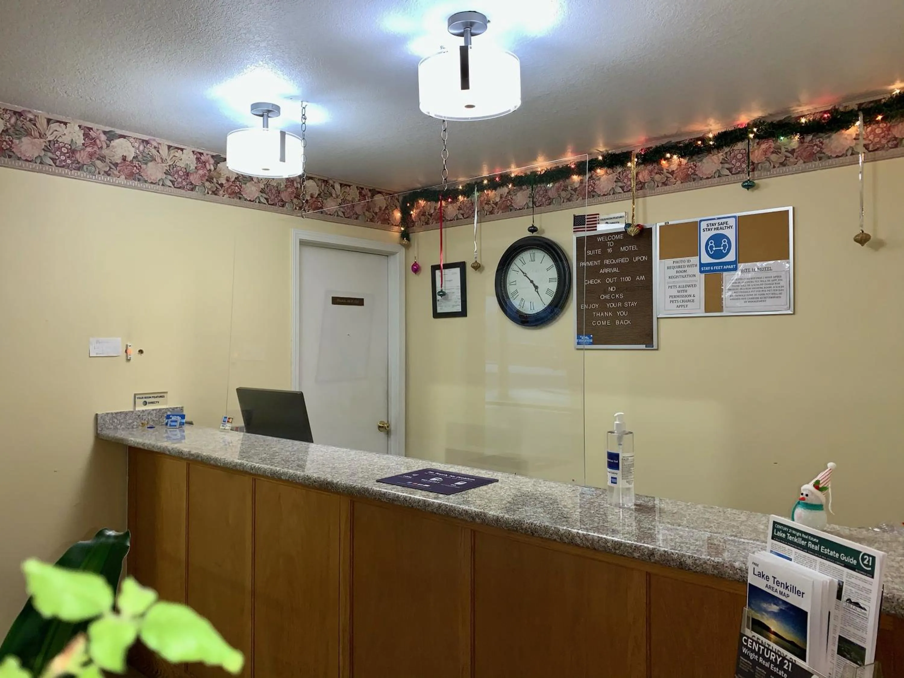 Property building in Suite 16 Motel