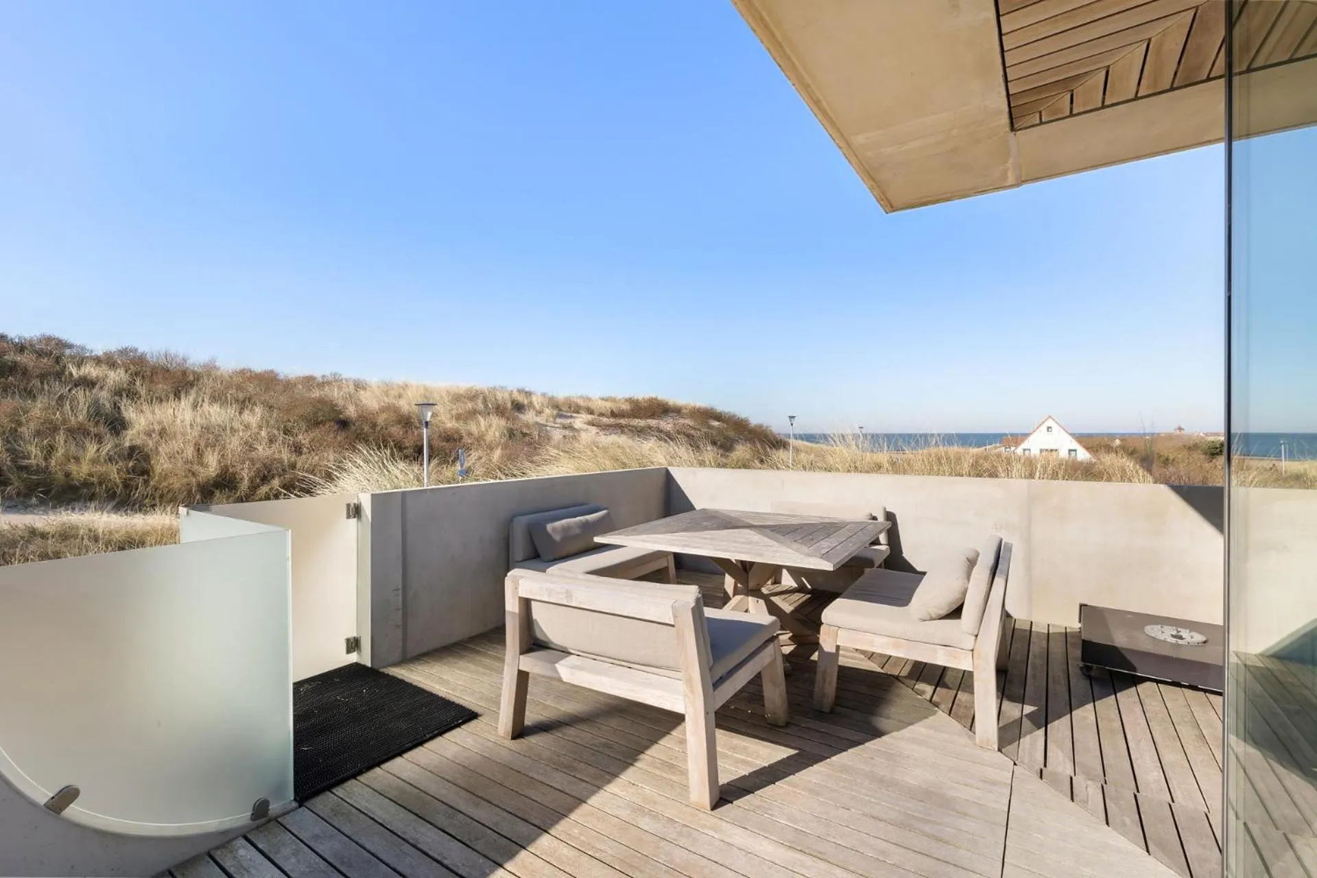 Balcony/Terrace in Duinhotel Tien Torens