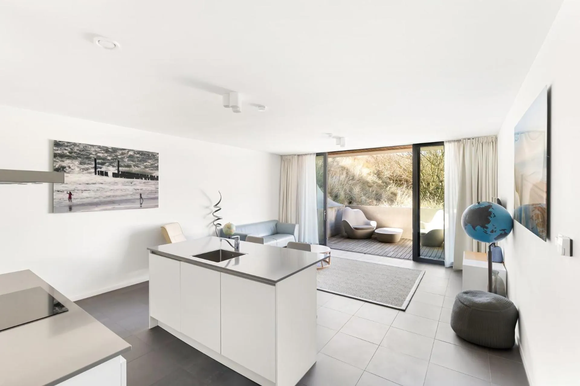 kitchen in Duinhotel Tien Torens