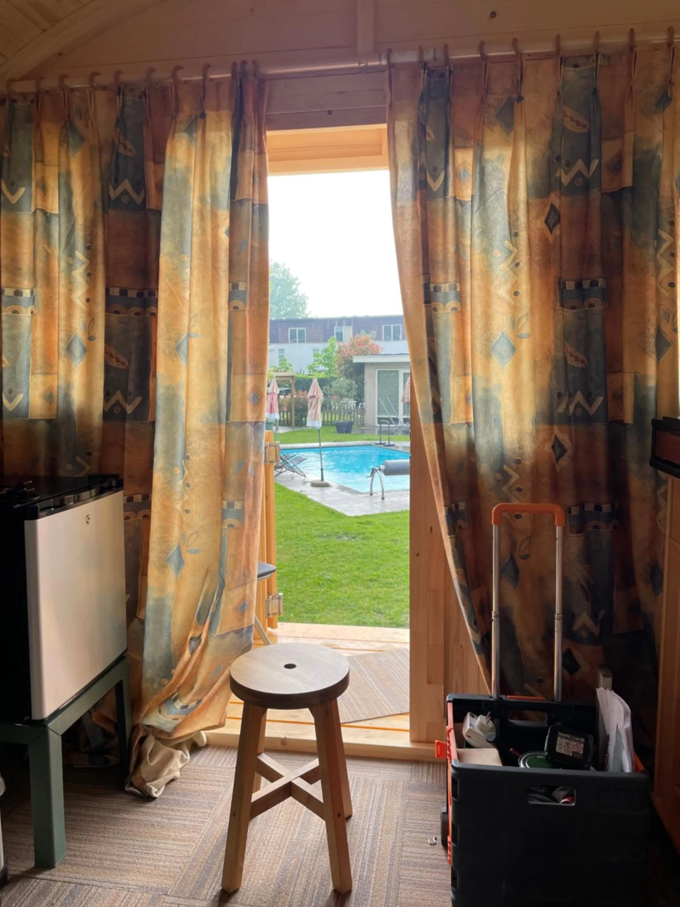 Pool view in B&B Maison Saint Tropez Eindhoven