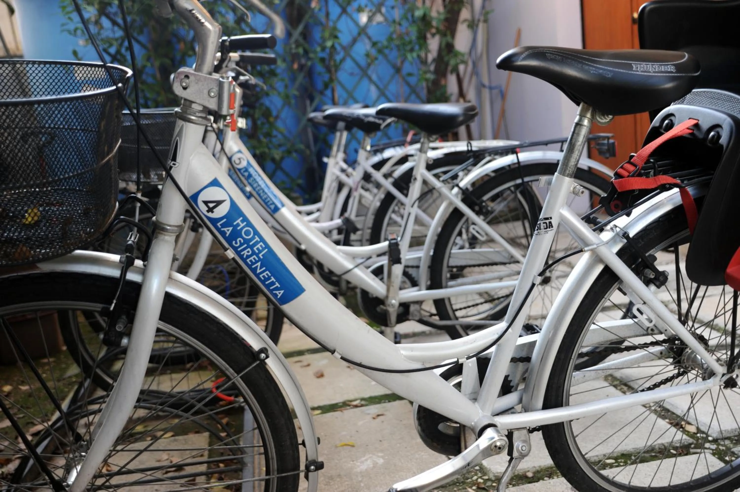 Cycling in Hotel La Sirenetta