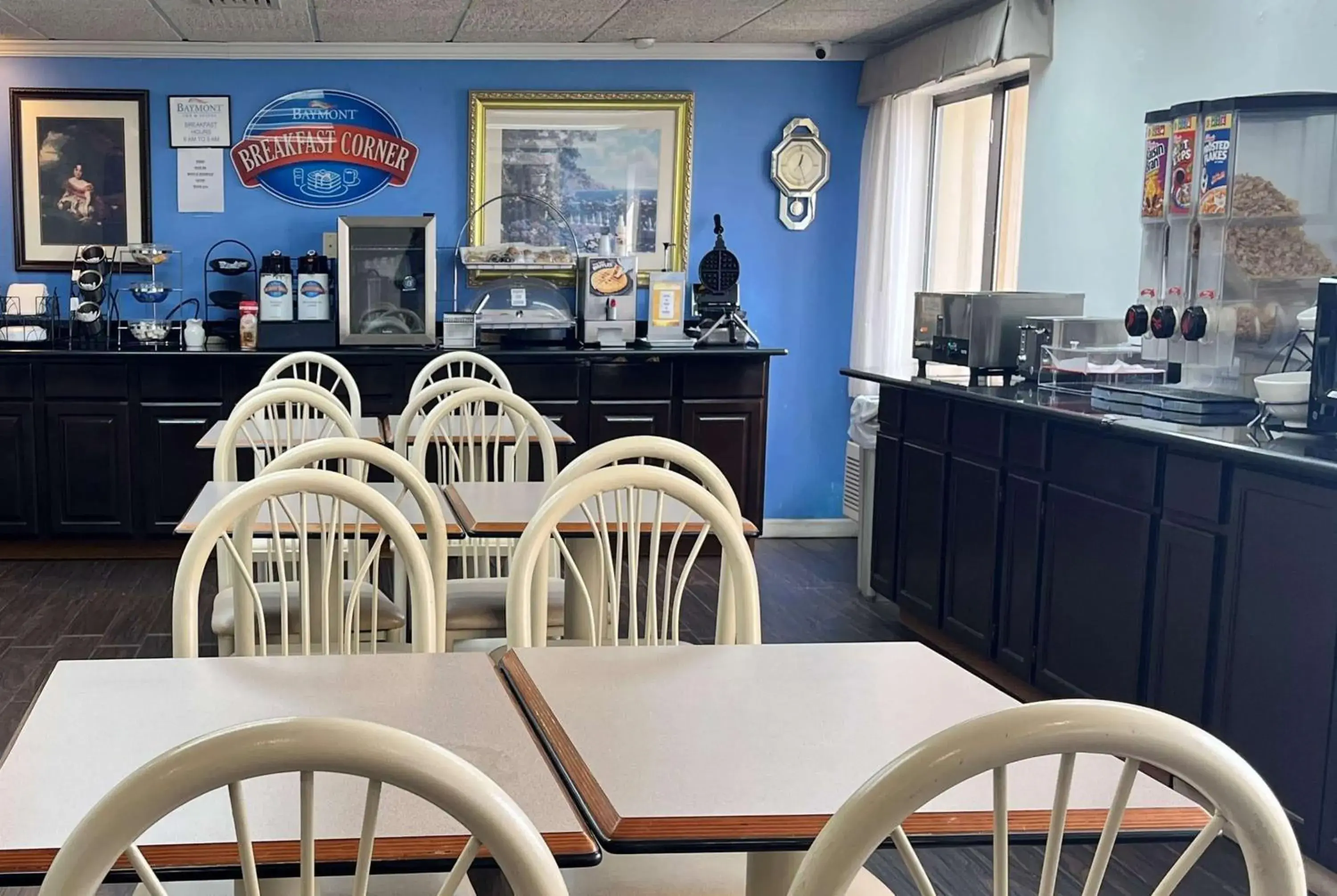 Property building in Baymont by Wyndham Corydon Property building in Baymont by Wyndham Corydon