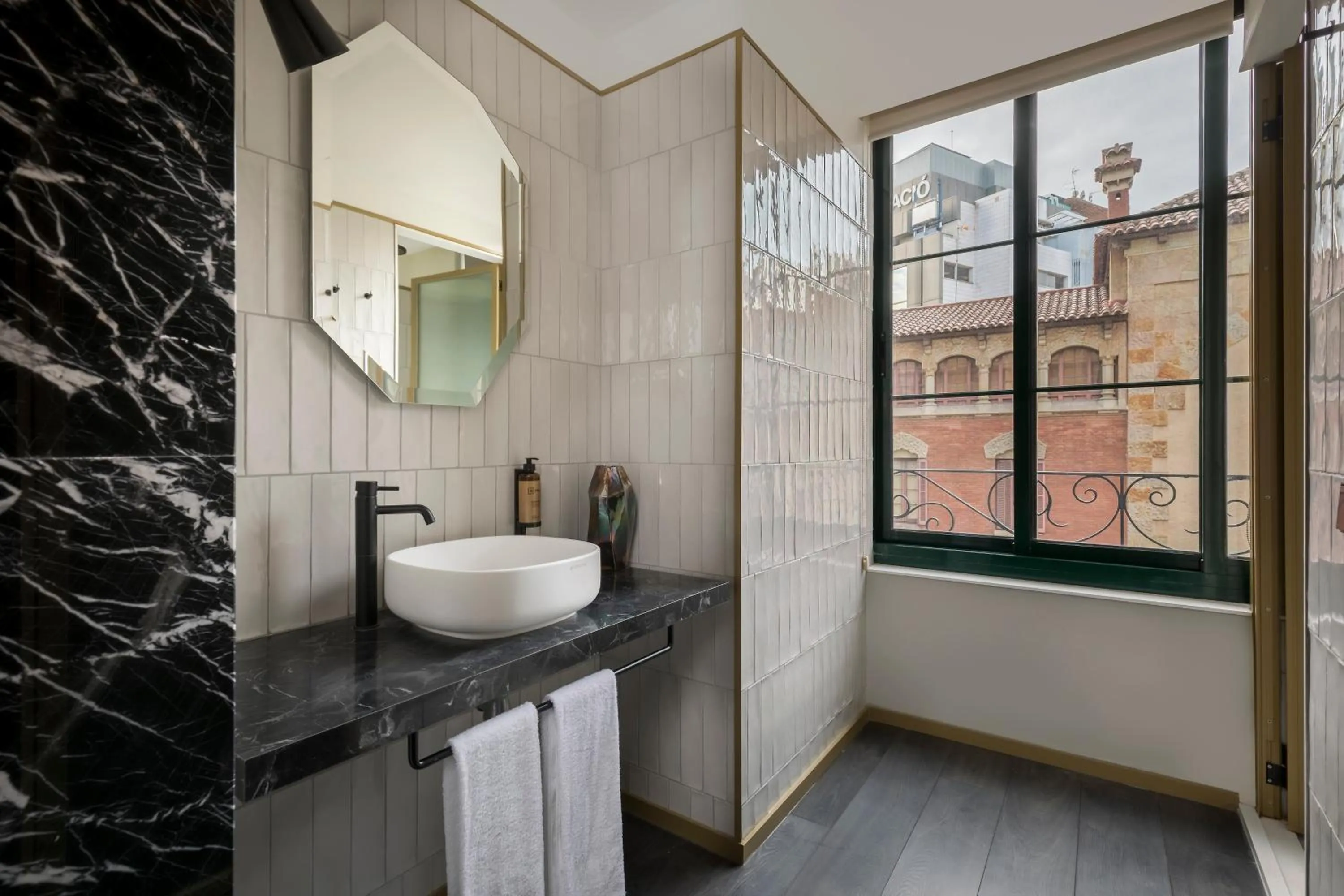 Bathroom in Be Mate Paseo de Gracia