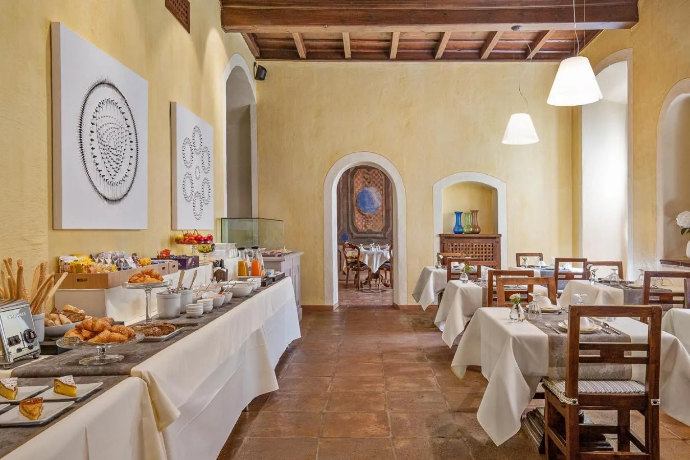 Breakfast in Hotel Pironi