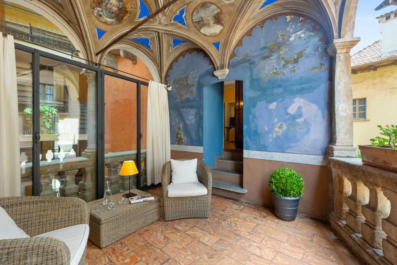 Decorative detail in Hotel Pironi