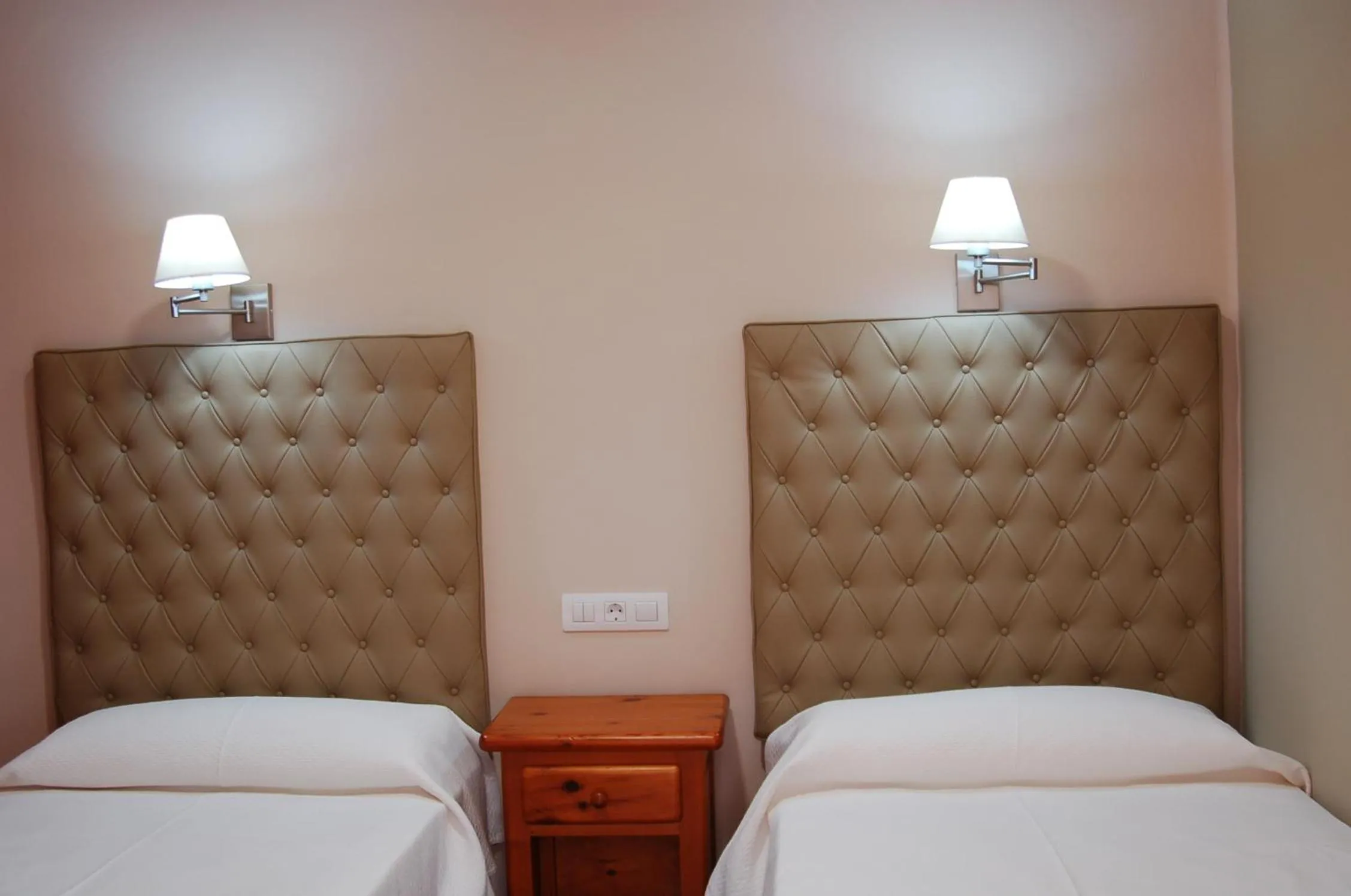 Photo of the whole room, Bed in Apartamentos Las Clacas