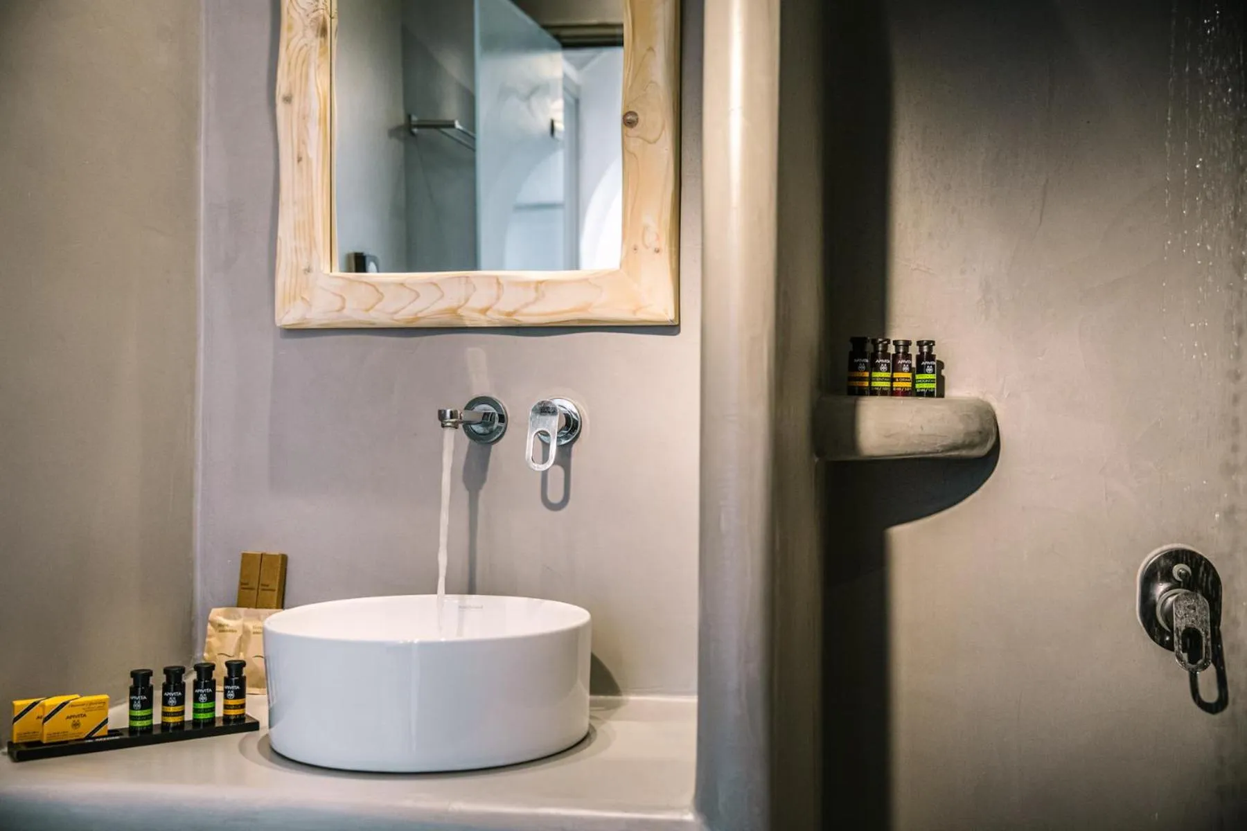 Bathroom in Kalisti Hotel & Suites