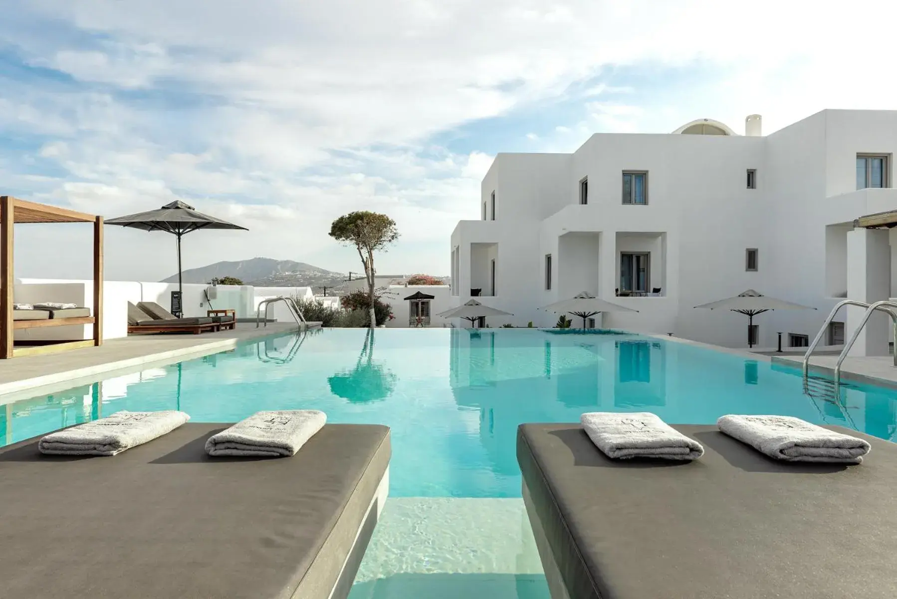 Pool view in Kalisti Hotel & Suites Pool view in Kalisti Hotel & Suites