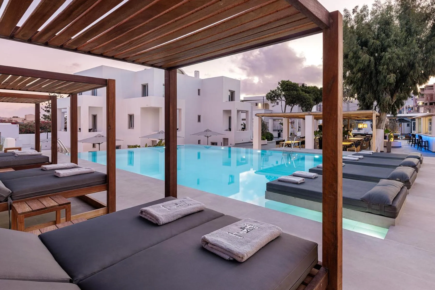 Swimming pool in Kalisti Hotel & Suites