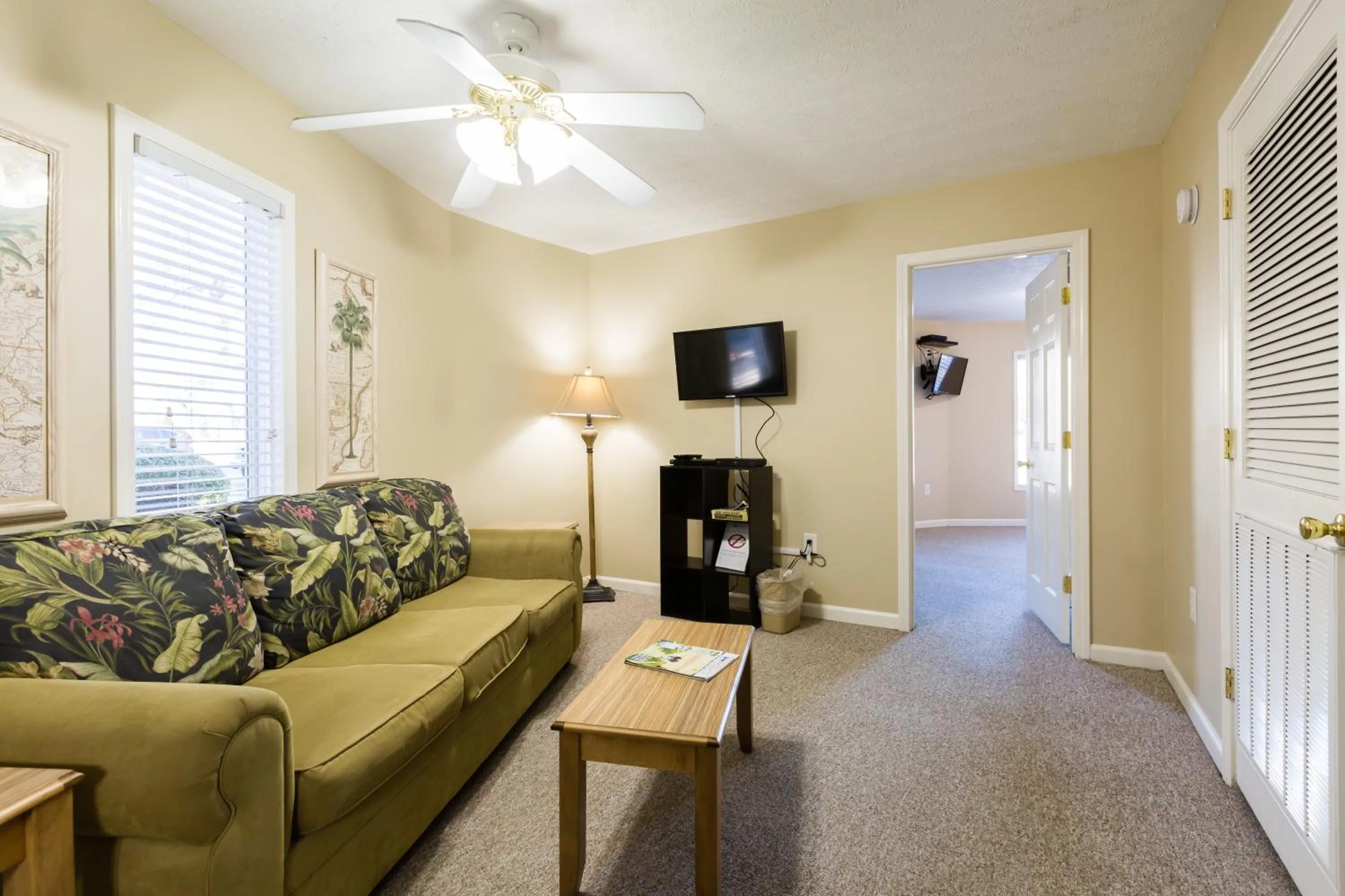 Living room in Country Club Villas