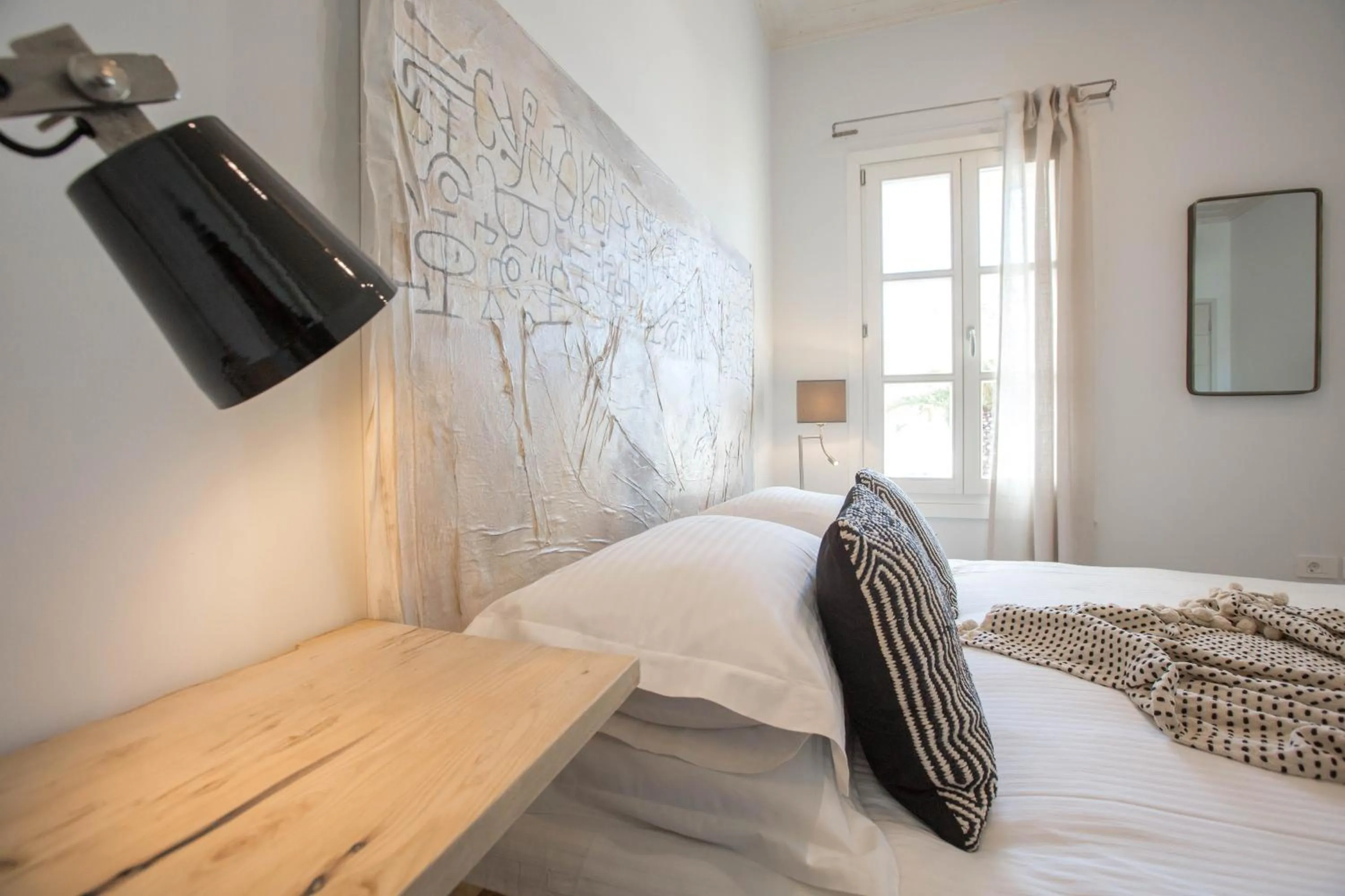 Decorative detail, Bed in Amymone Suites