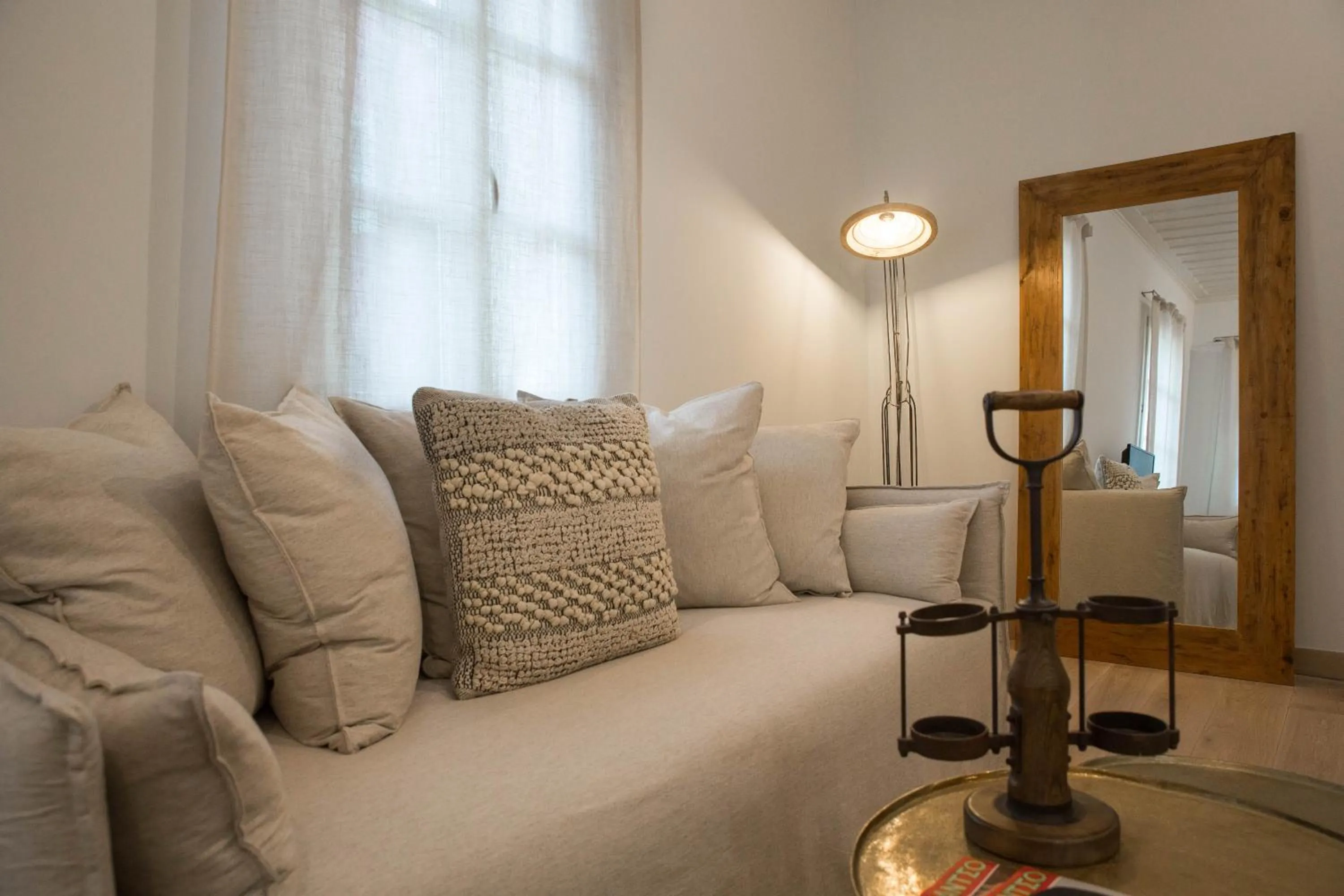 Photo of the whole room in Amymone Suites